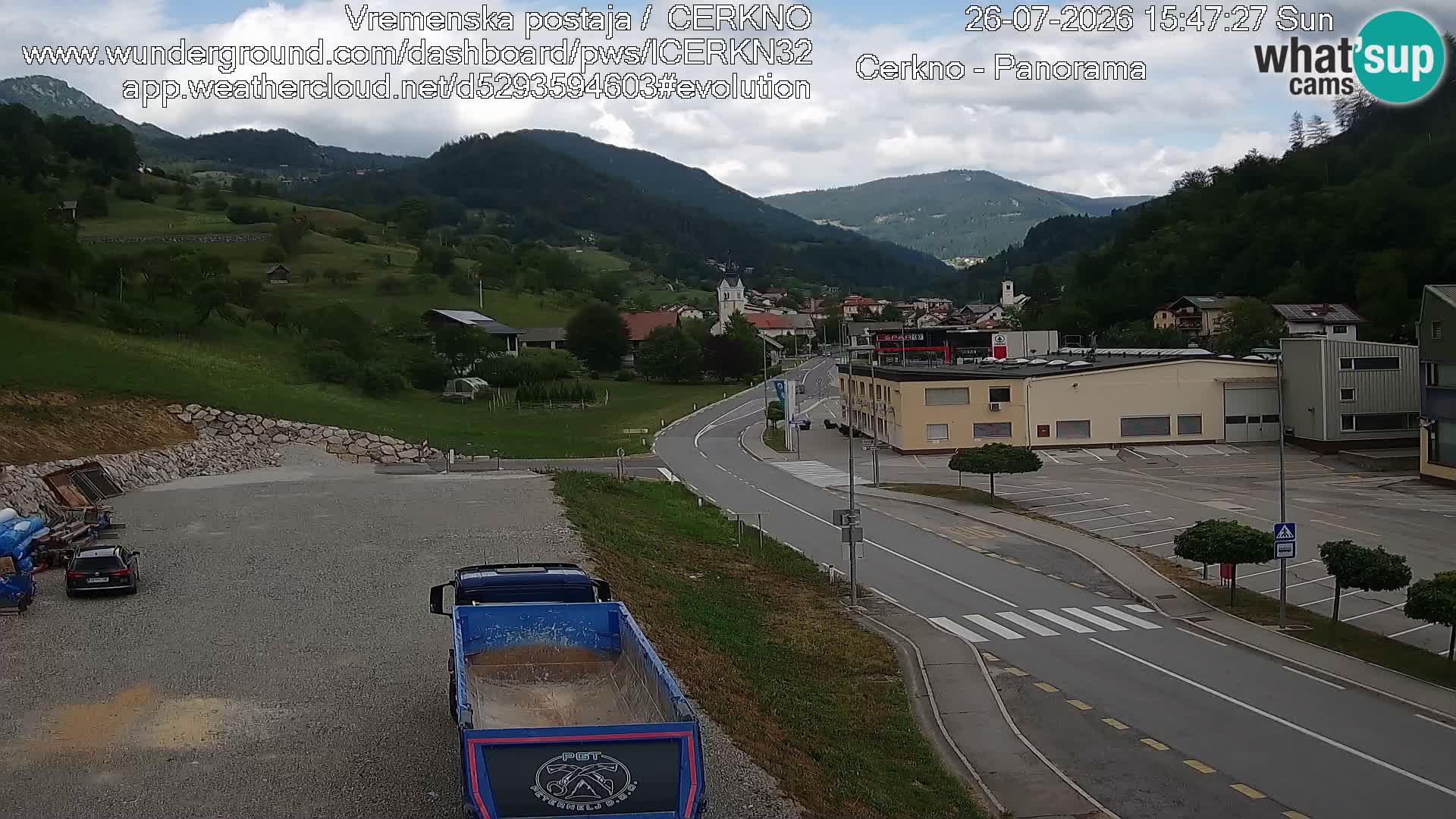 Webcam en direct – Entrée de la ville de Cerkno
