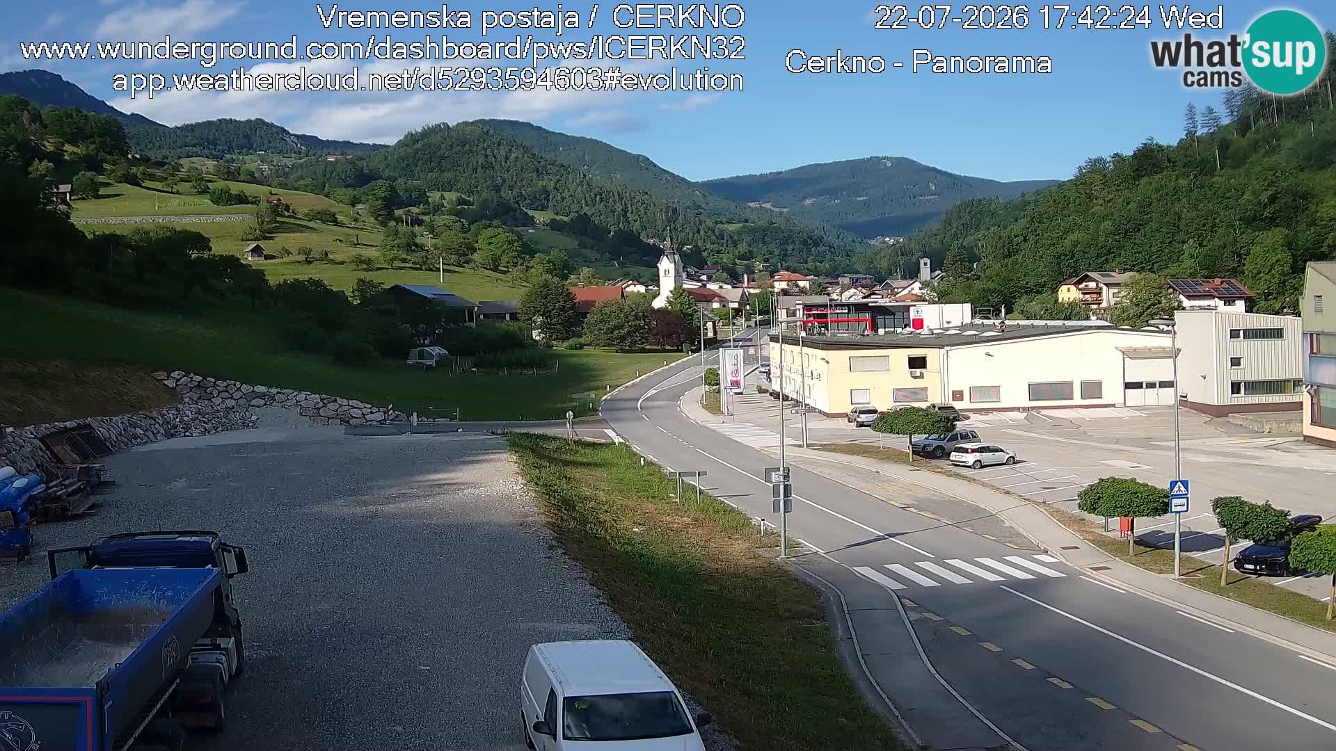 Cerkno city entrance Live Webcam