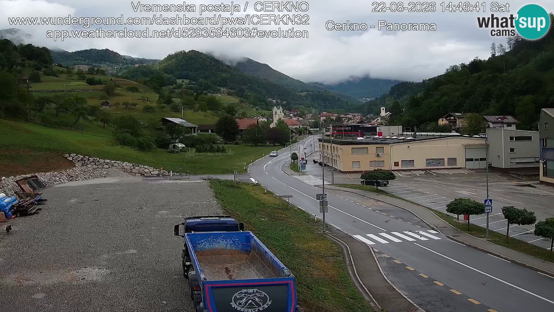 Webcam en direct – Entrée de la ville de Cerkno