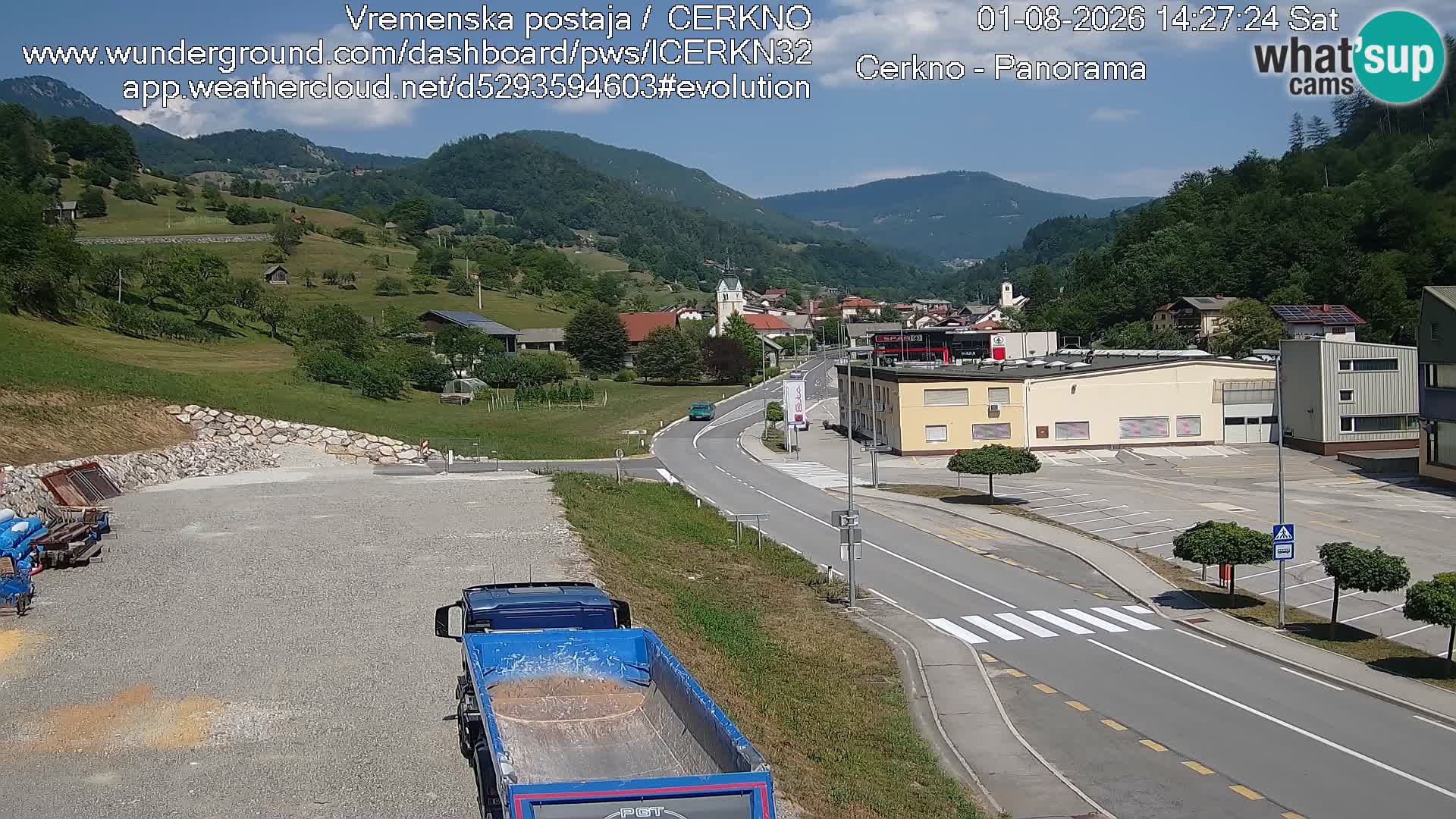 Webcam en direct – Entrée de la ville de Cerkno