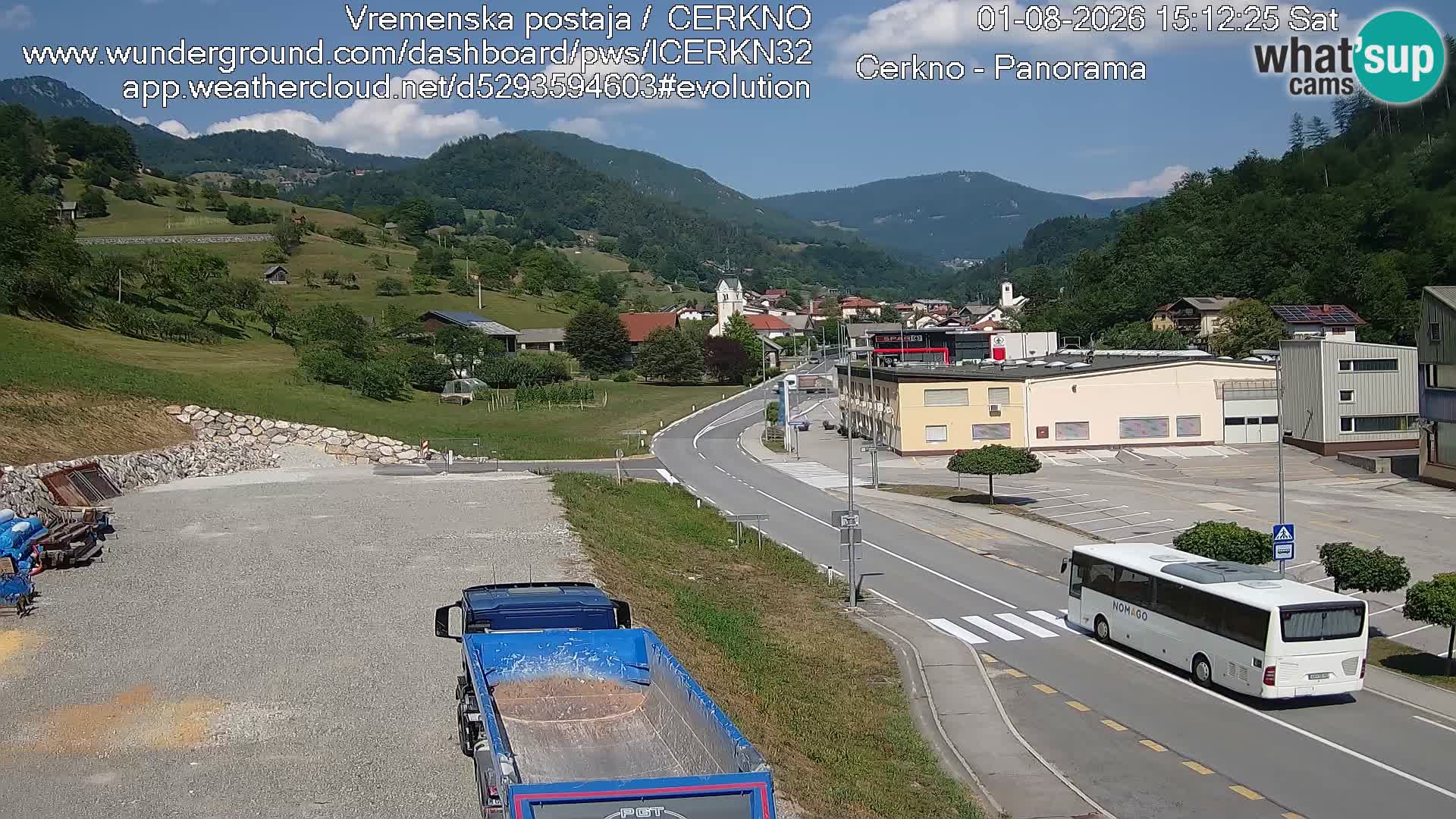 Webcam en direct – Entrée de la ville de Cerkno