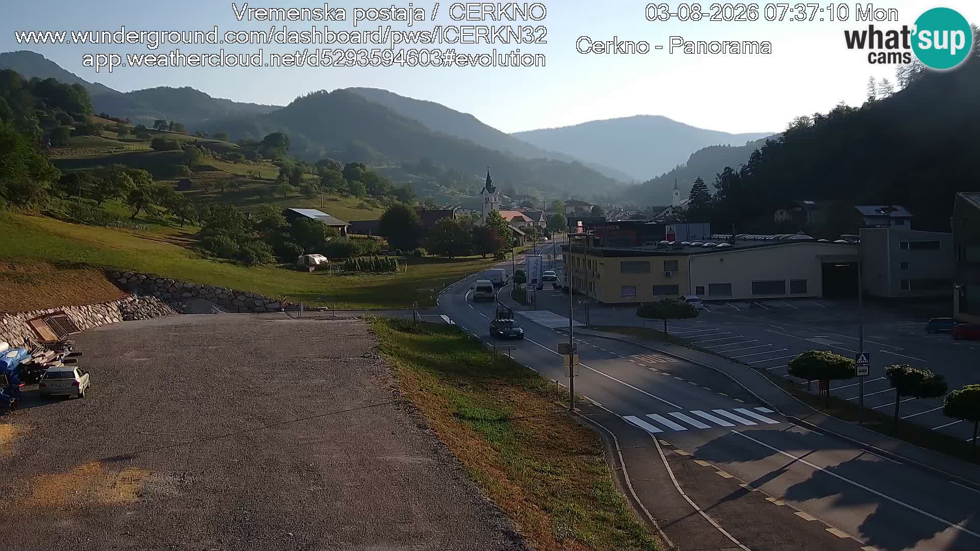 Cerkno entrada a la ciudad Webcam en vivo