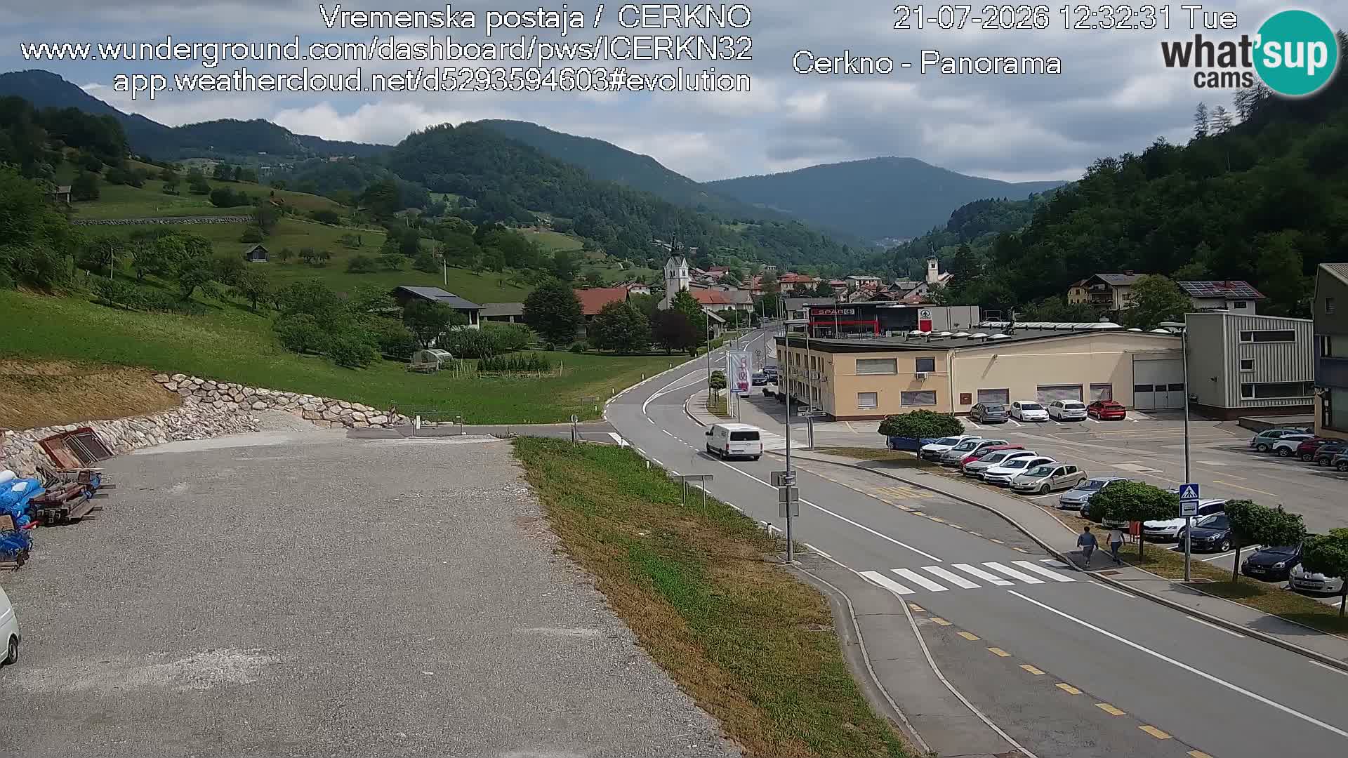 Cerkno city entrance Live Webcam