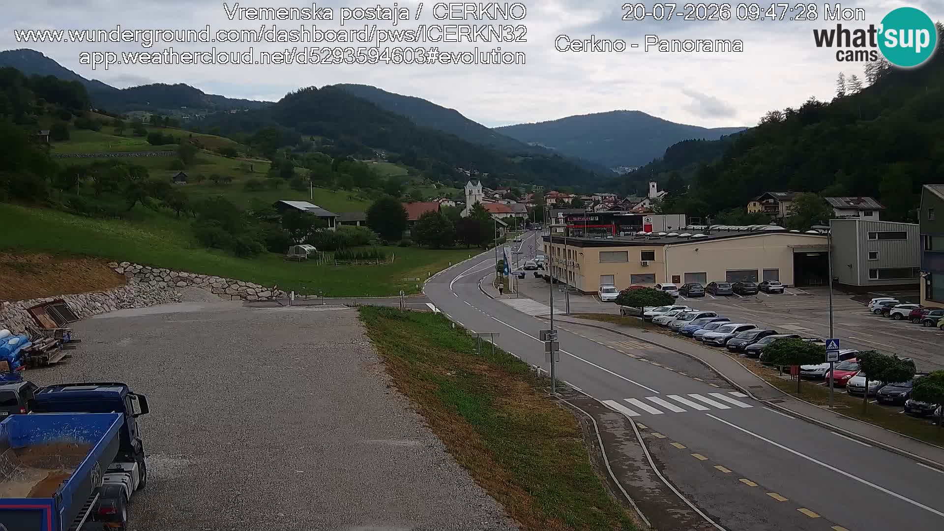 Cerkno city entrance Live Webcam