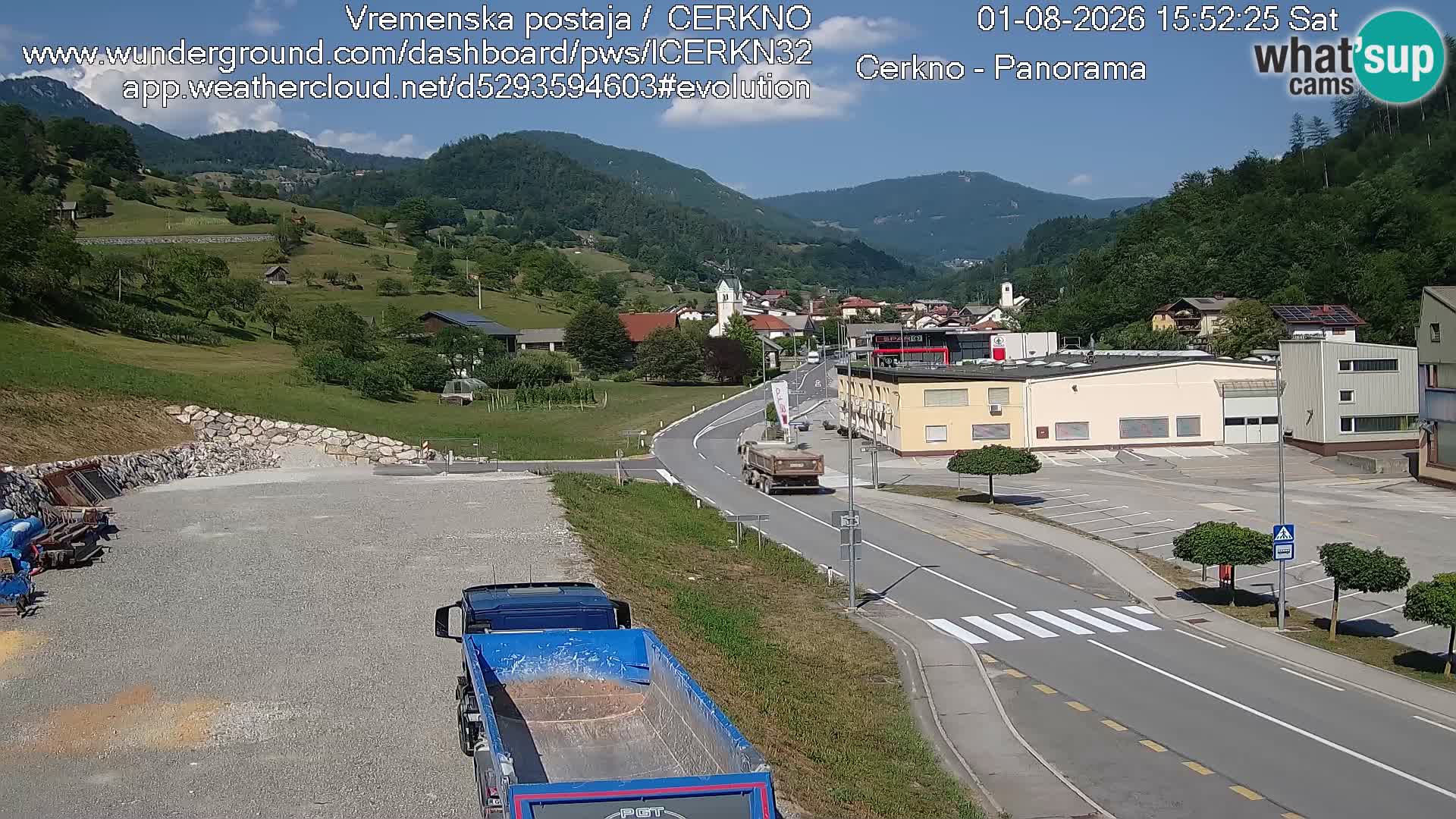 Webcam en direct – Entrée de la ville de Cerkno