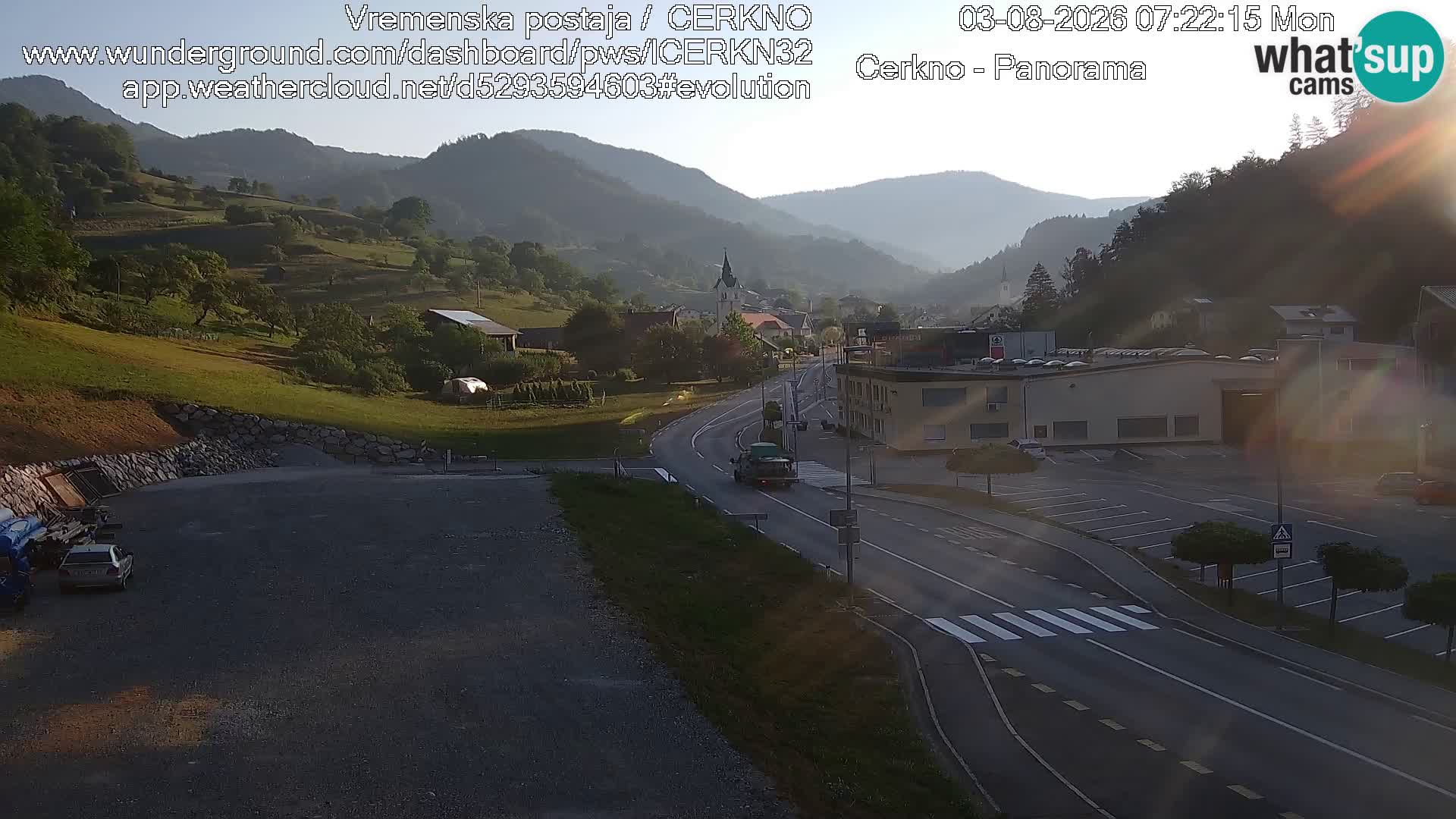 Cerkno entrada a la ciudad Webcam en vivo