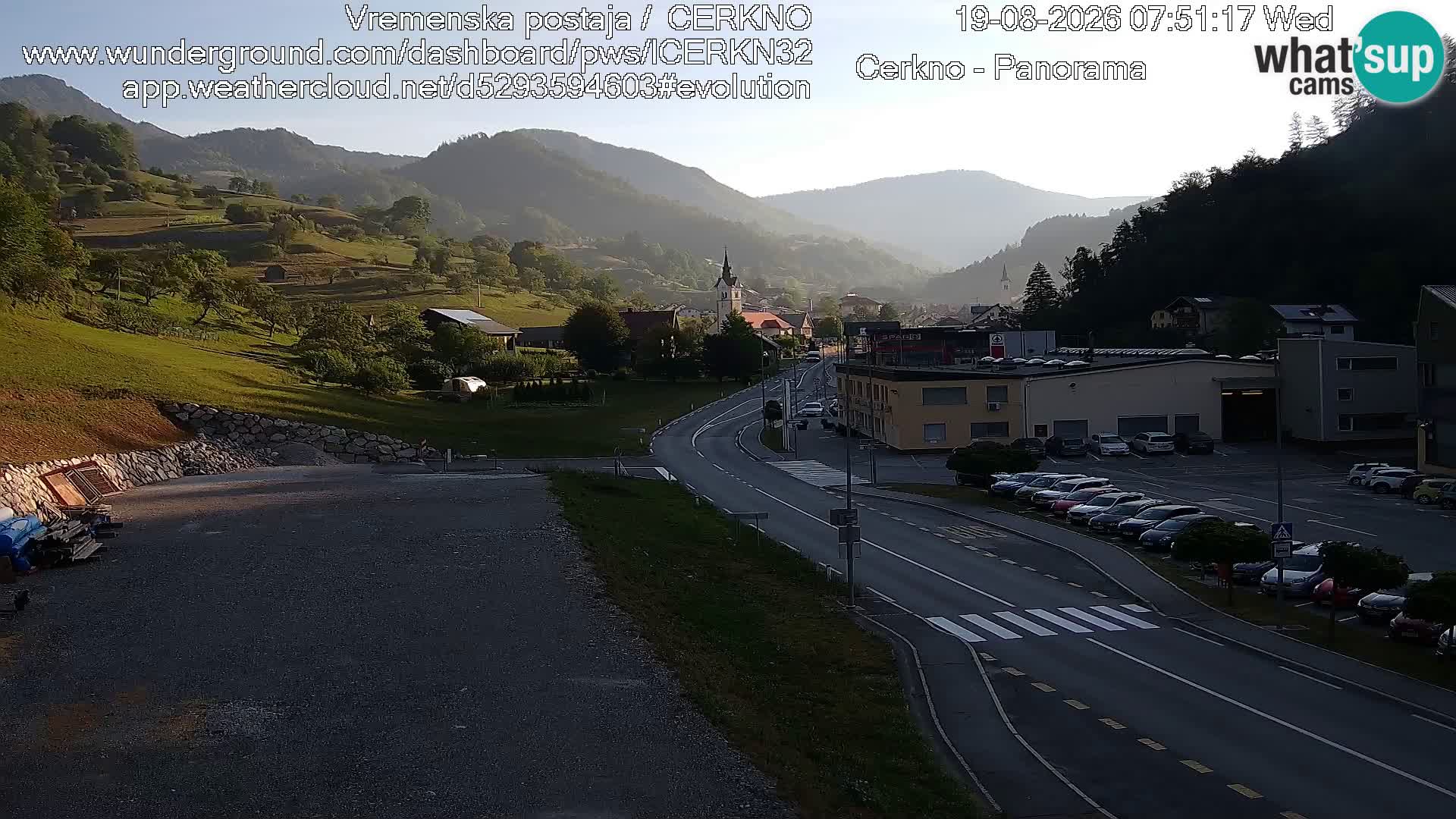Webcam en direct – Entrée de la ville de Cerkno