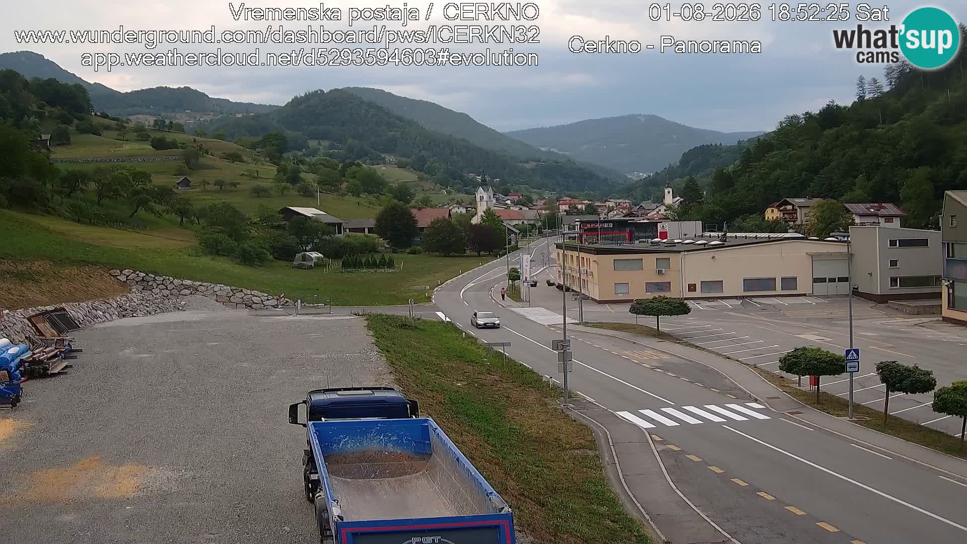 Cerkno entrada a la ciudad Webcam en vivo