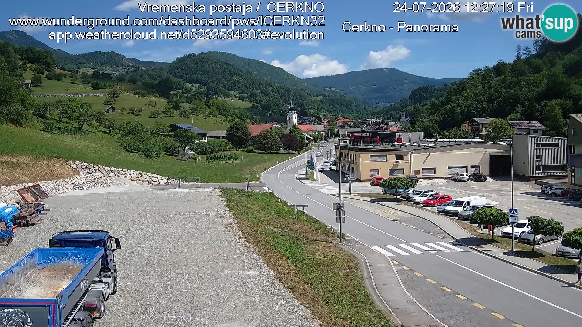 Cerkno entrada a la ciudad Webcam en vivo