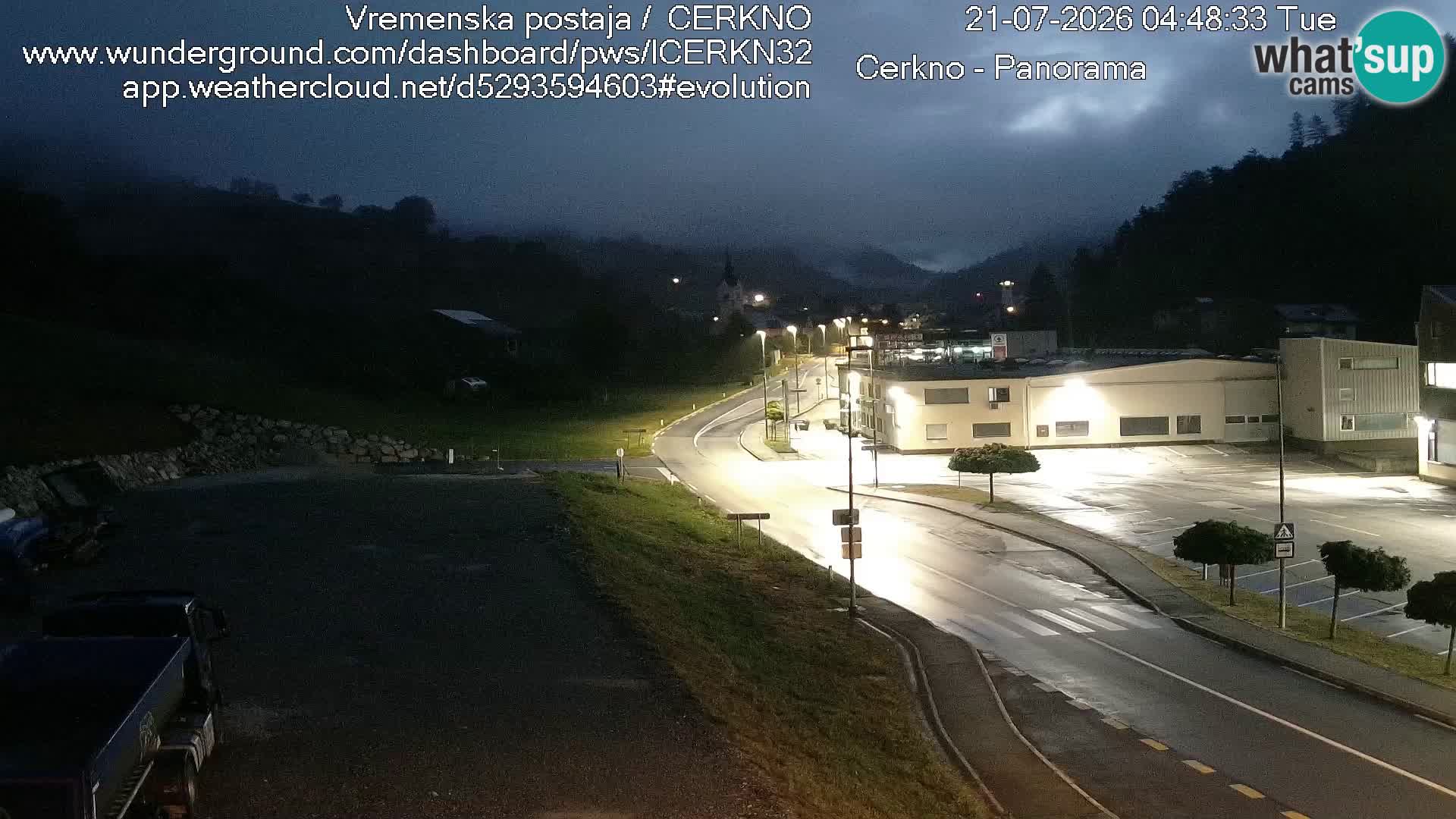 Webcam en direct – Entrée de la ville de Cerkno