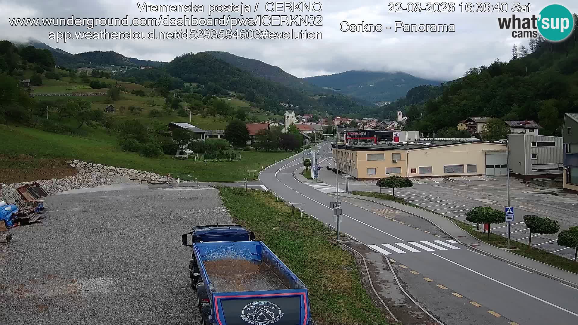 Cerkno entrada a la ciudad Webcam en vivo