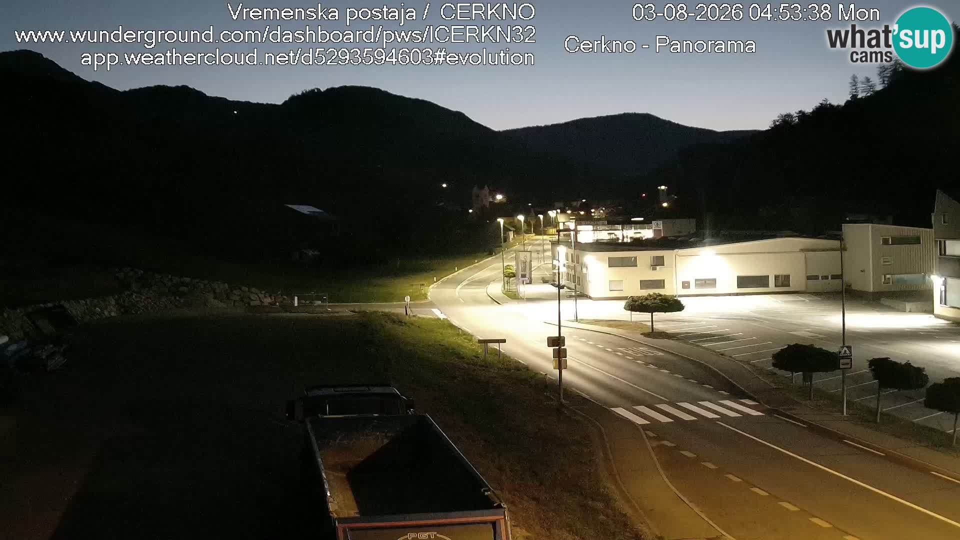 Webcam en direct – Entrée de la ville de Cerkno