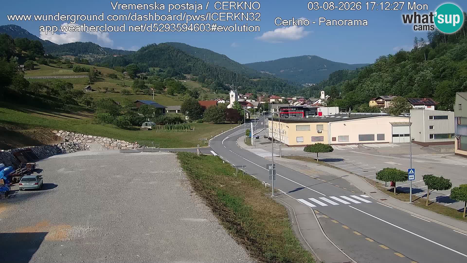 Cerkno entrada a la ciudad Webcam en vivo