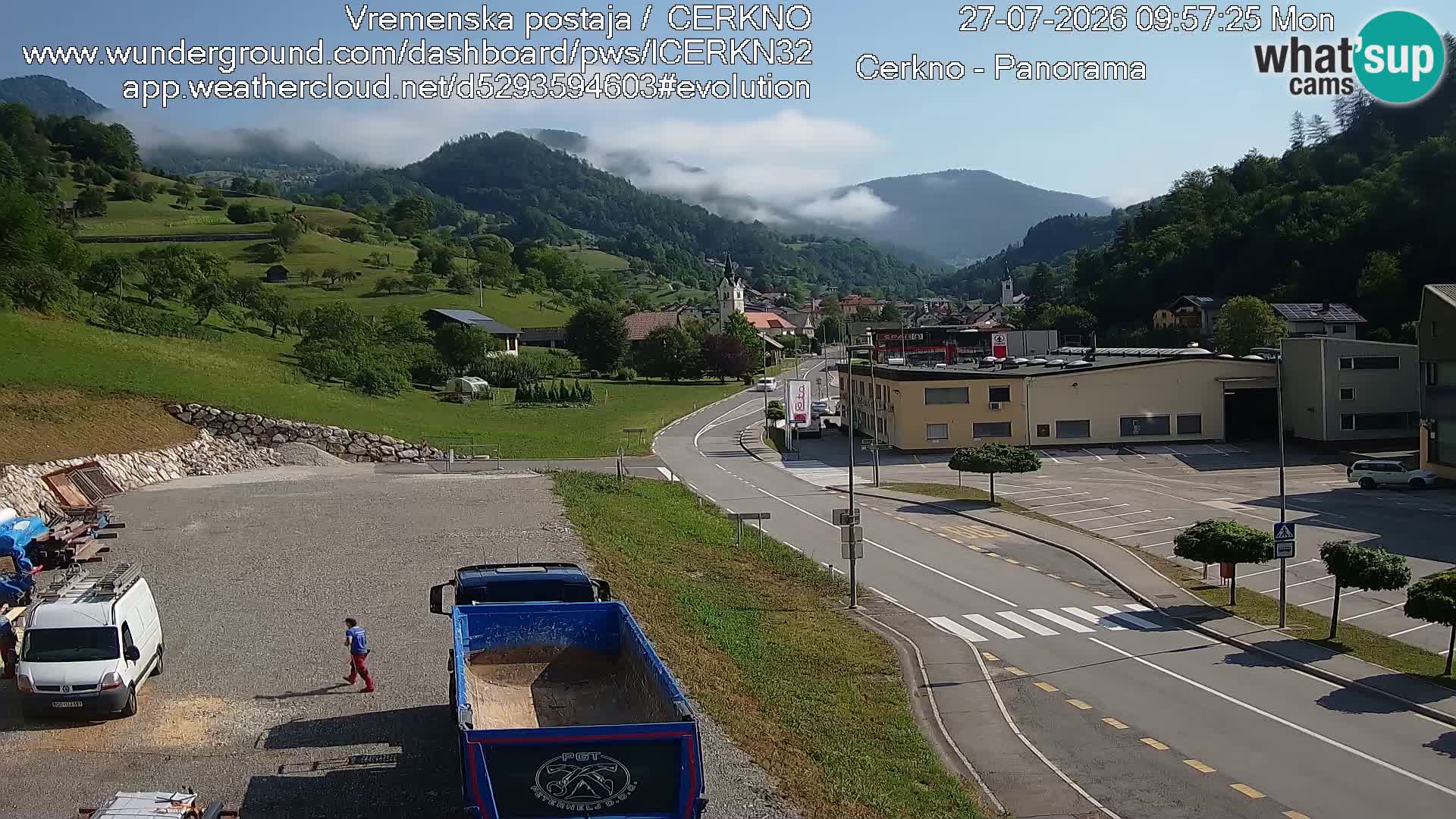 Cerkno city entrance Live Webcam