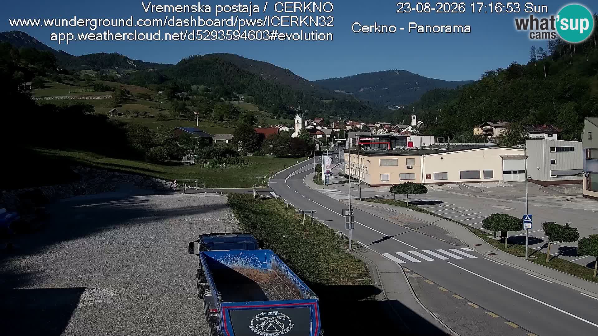 Cerkno entrada a la ciudad Webcam en vivo