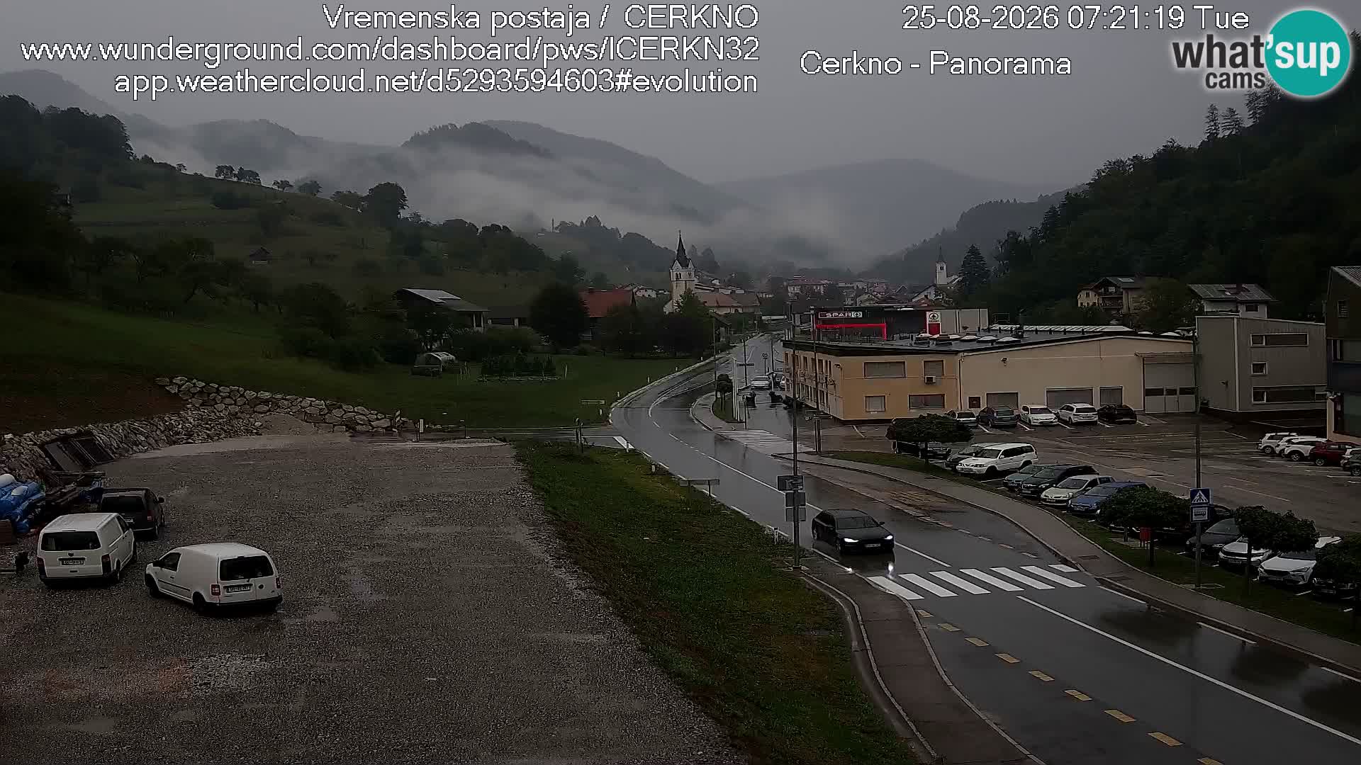 Webcam en direct – Entrée de la ville de Cerkno