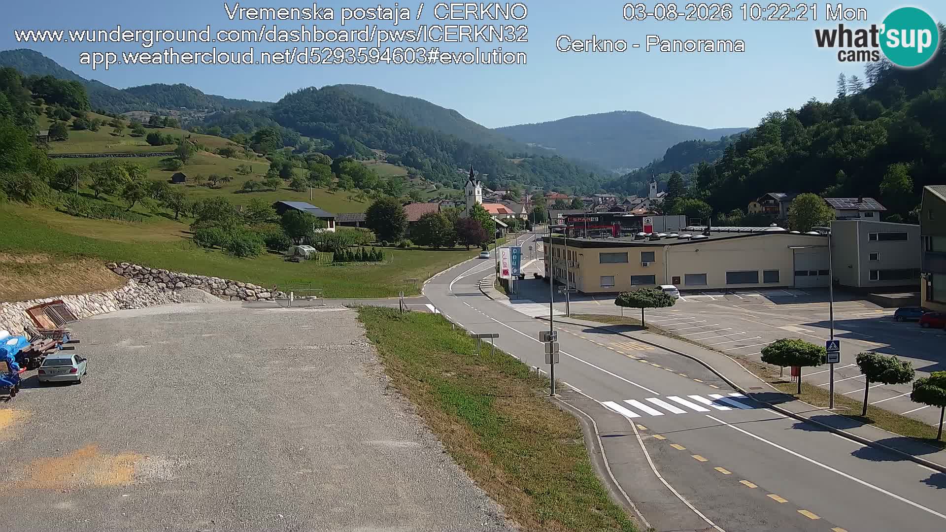 Webcam en direct – Entrée de la ville de Cerkno