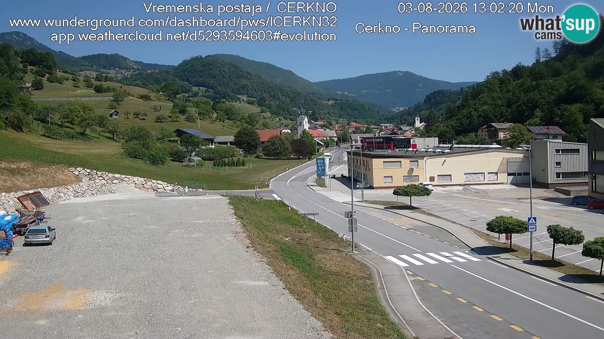 Webcam en direct – Entrée de la ville de Cerkno