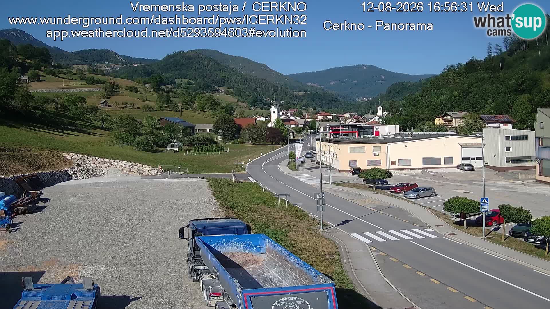 Cerkno entrada a la ciudad Webcam en vivo