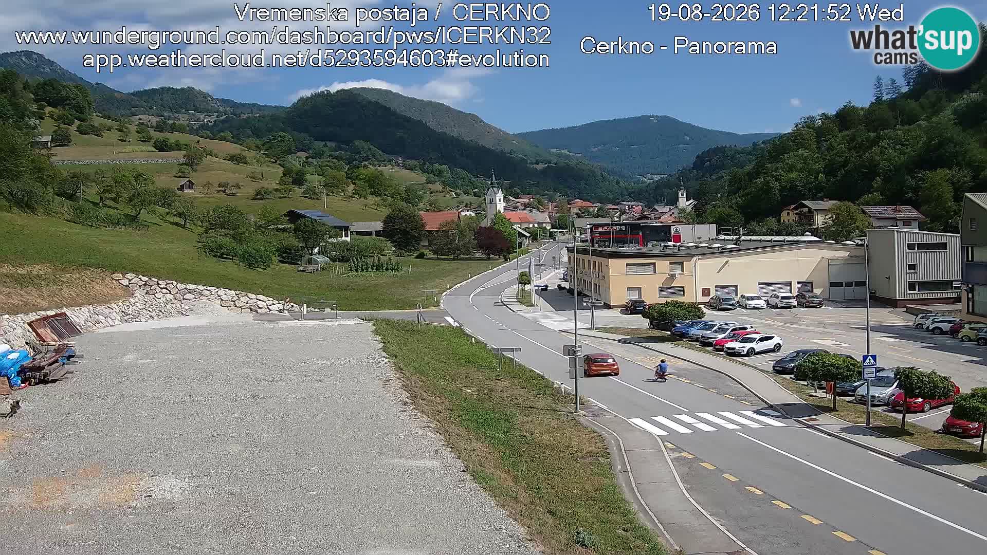 Cerkno city entrance Live Webcam