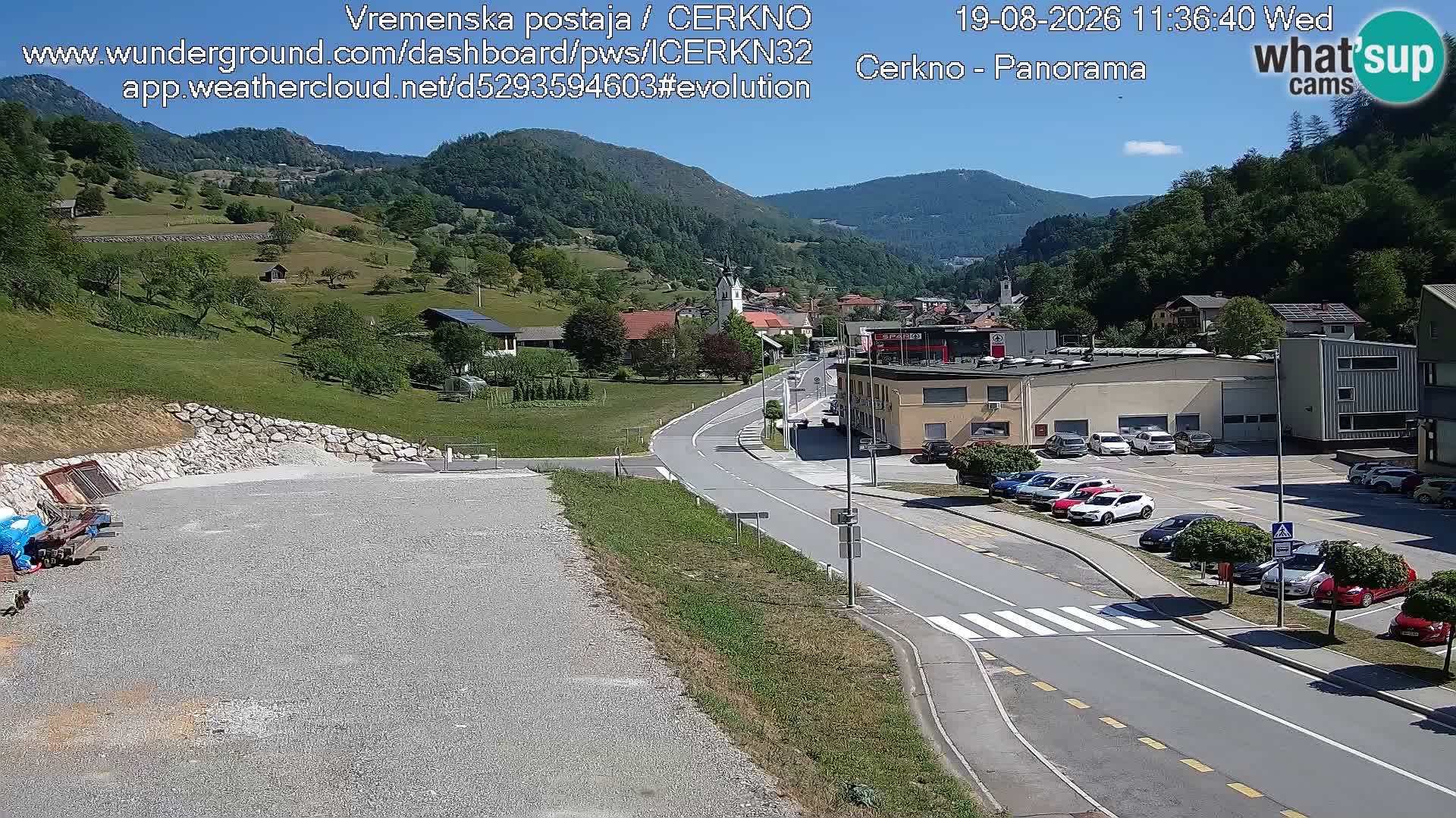 Cerkno entrada a la ciudad Webcam en vivo