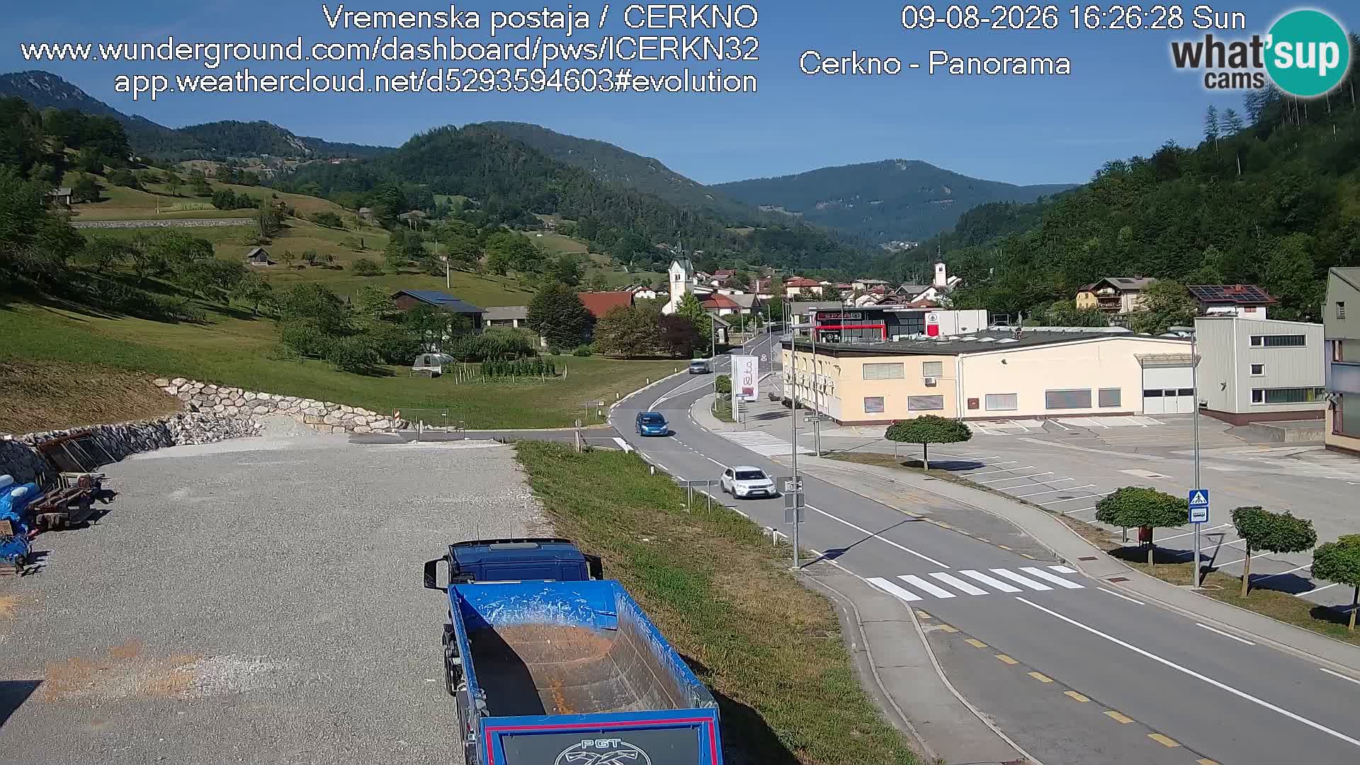 Webcam en direct – Entrée de la ville de Cerkno