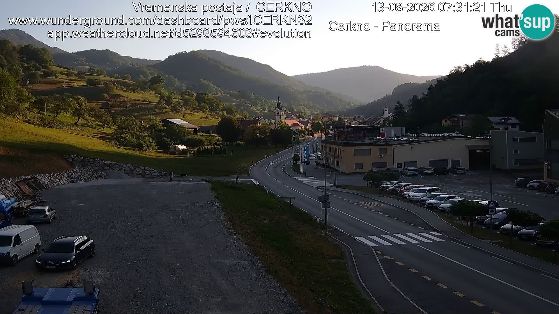 Webcam en direct – Entrée de la ville de Cerkno