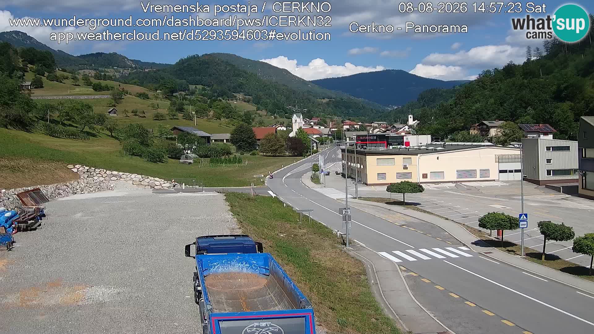Cerkno entrada a la ciudad Webcam en vivo