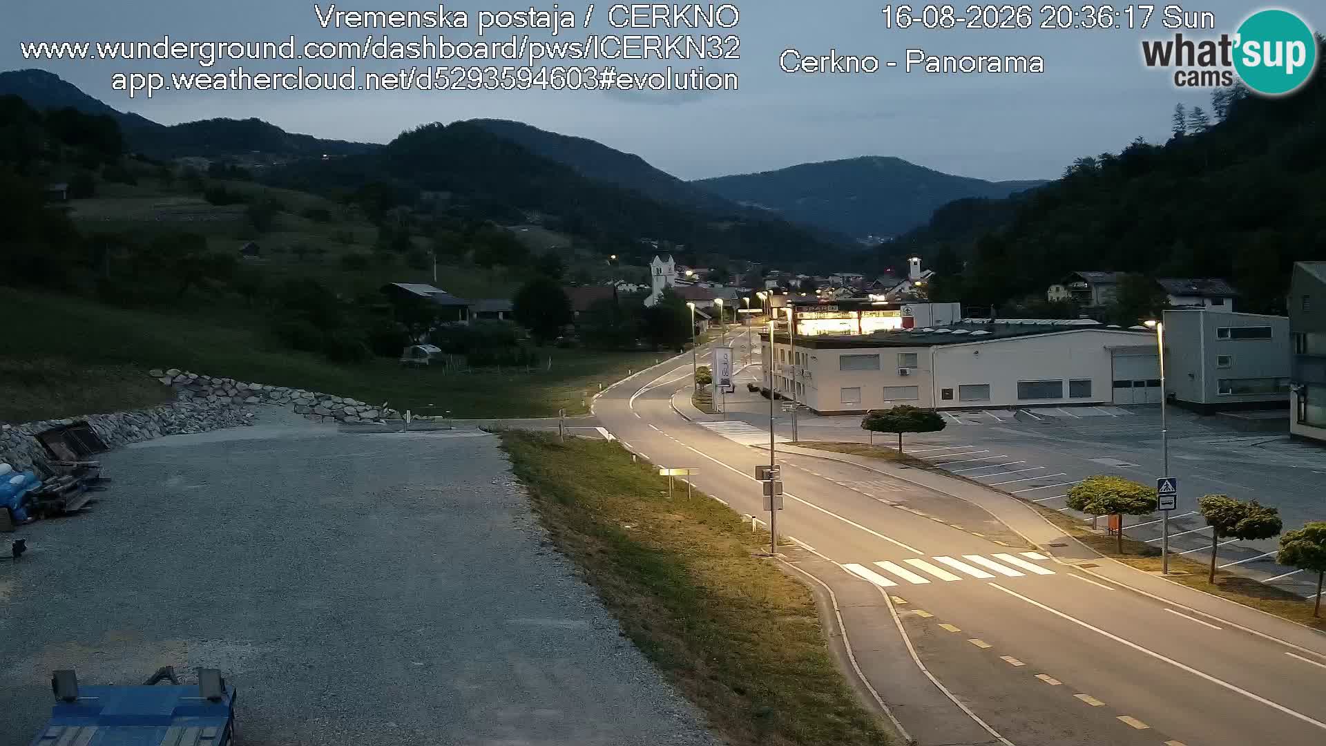 Webcam en direct – Entrée de la ville de Cerkno