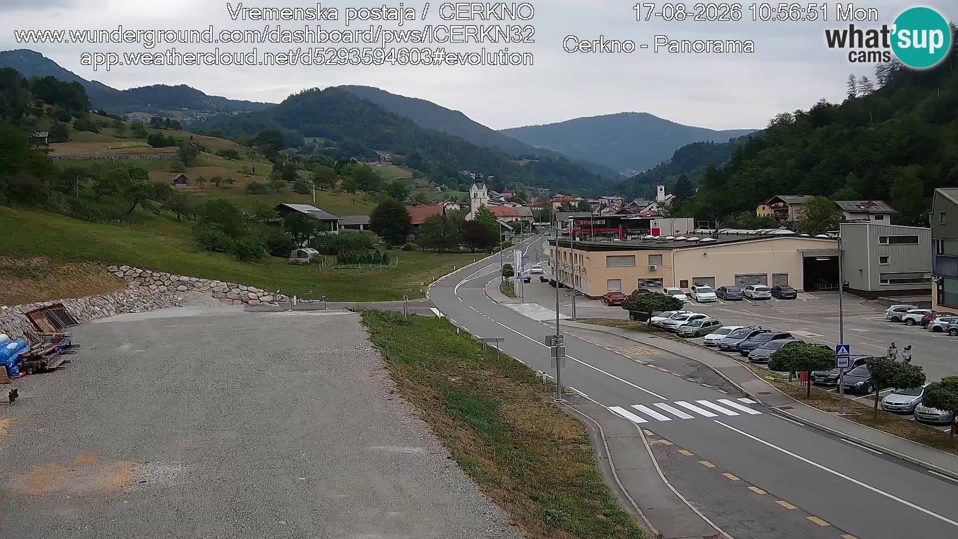 Cerkno city entrance Live Webcam