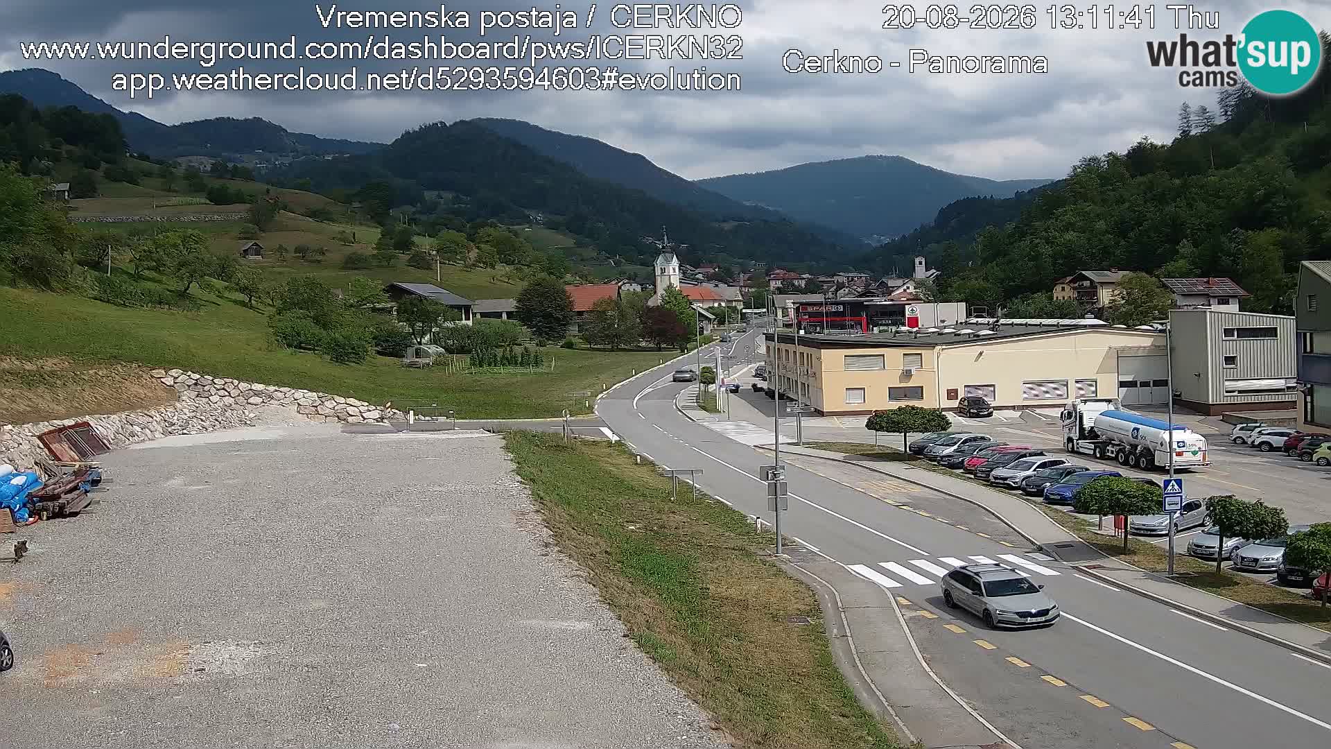 Cerkno city entrance Live Webcam