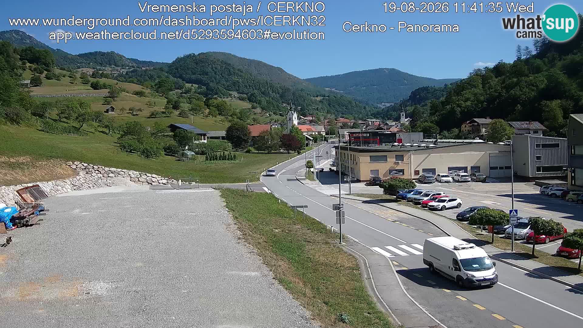 Cerkno city entrance Live Webcam