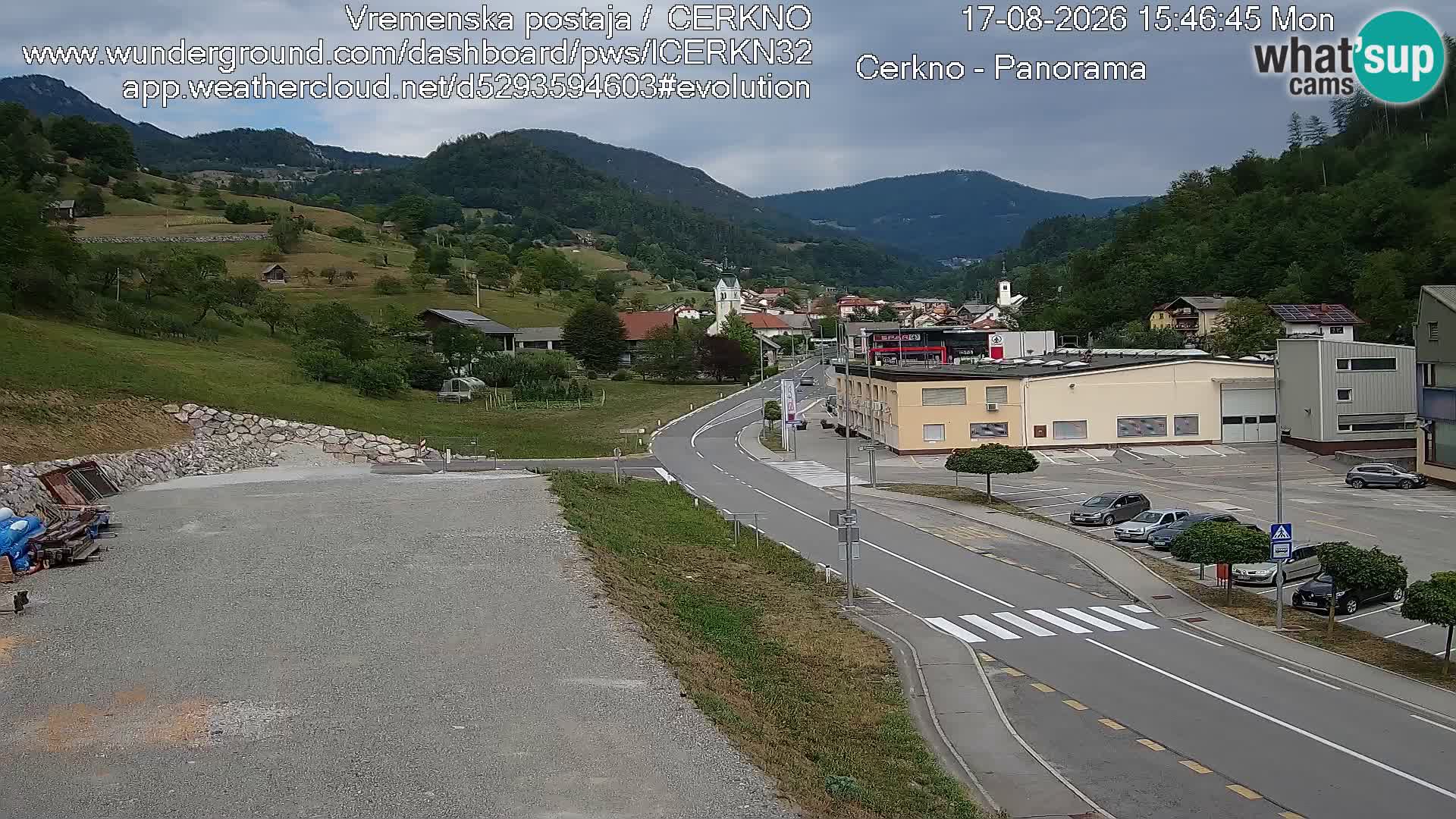 Webcam en direct – Entrée de la ville de Cerkno