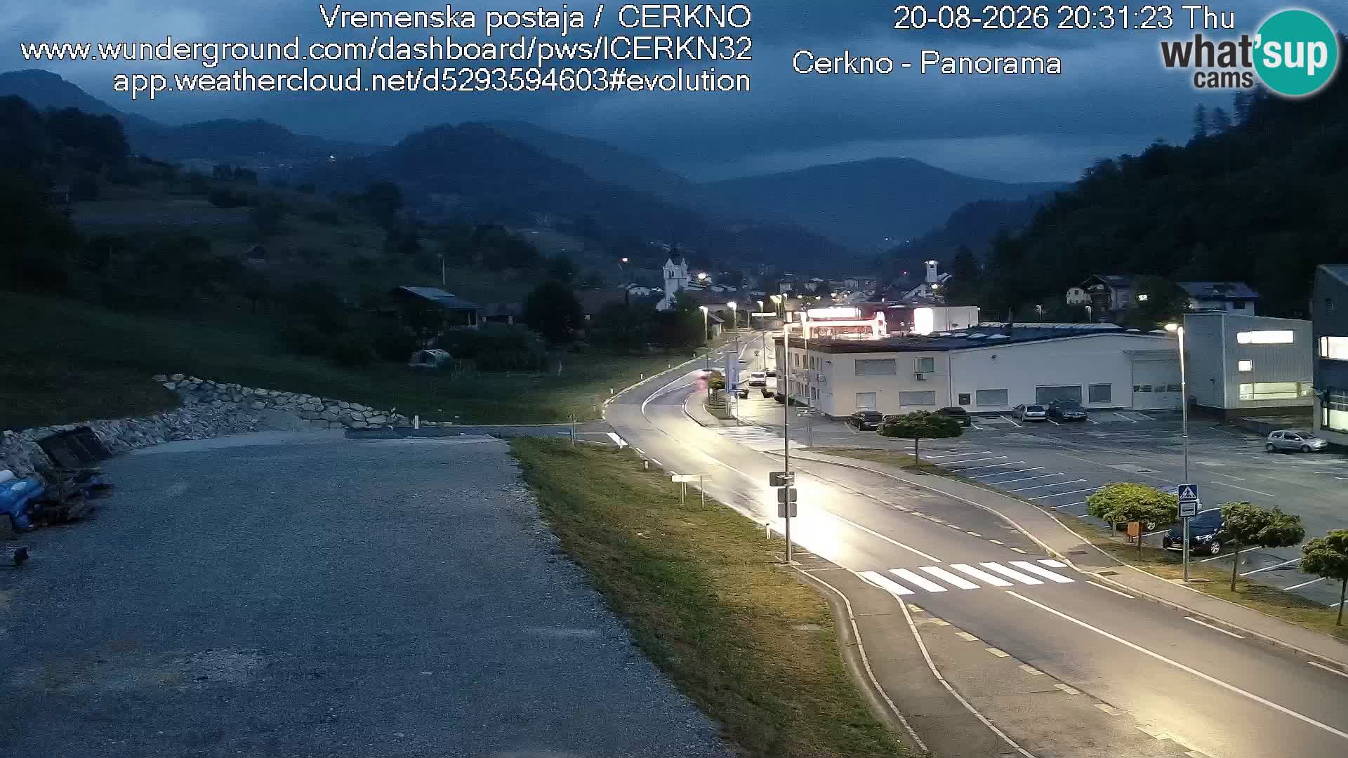 Webcam en direct – Entrée de la ville de Cerkno