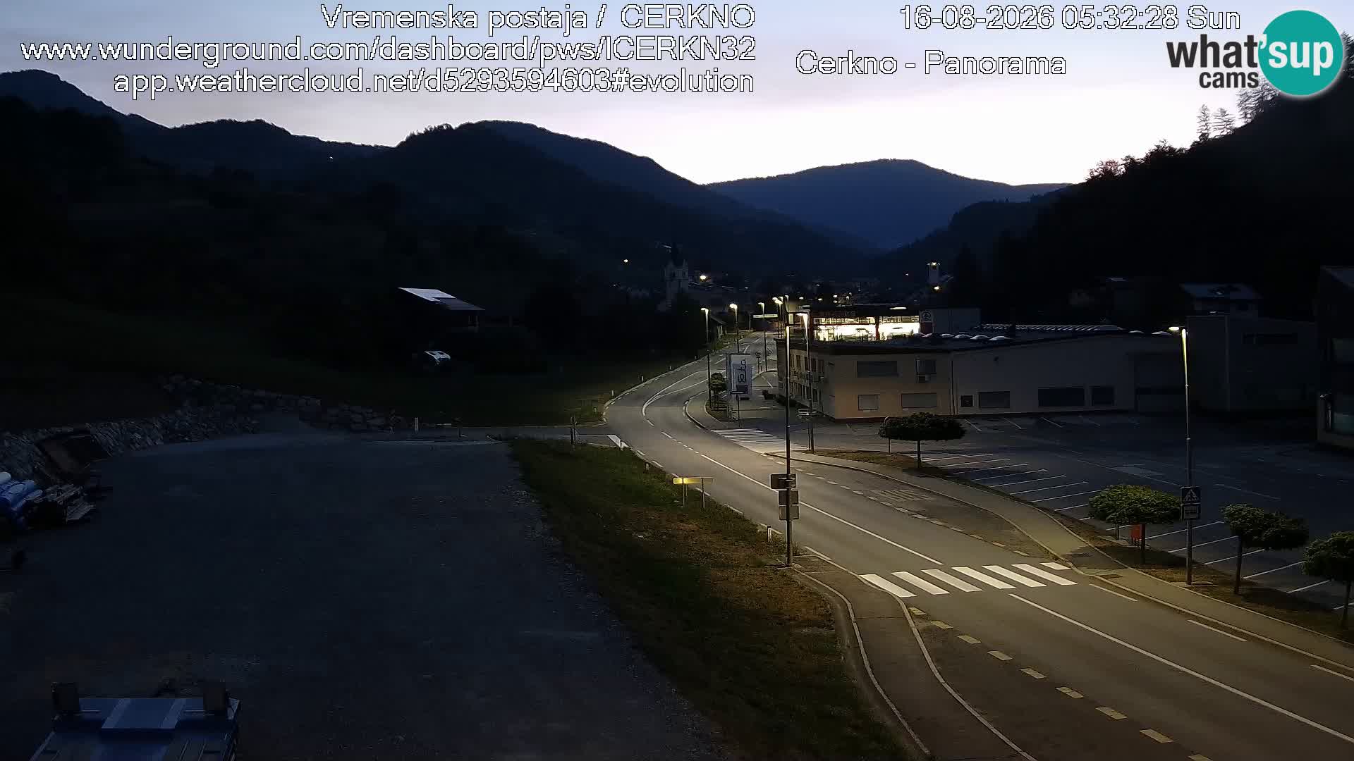 Cerkno entrada a la ciudad Webcam en vivo