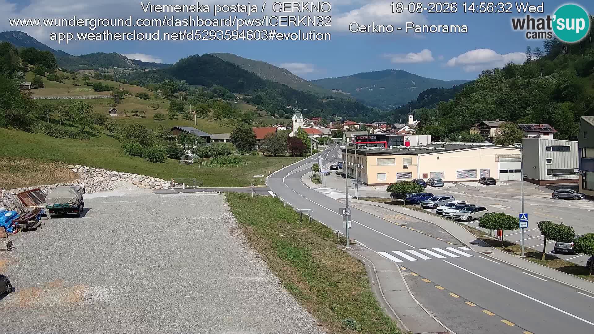Cerkno entrada a la ciudad Webcam en vivo