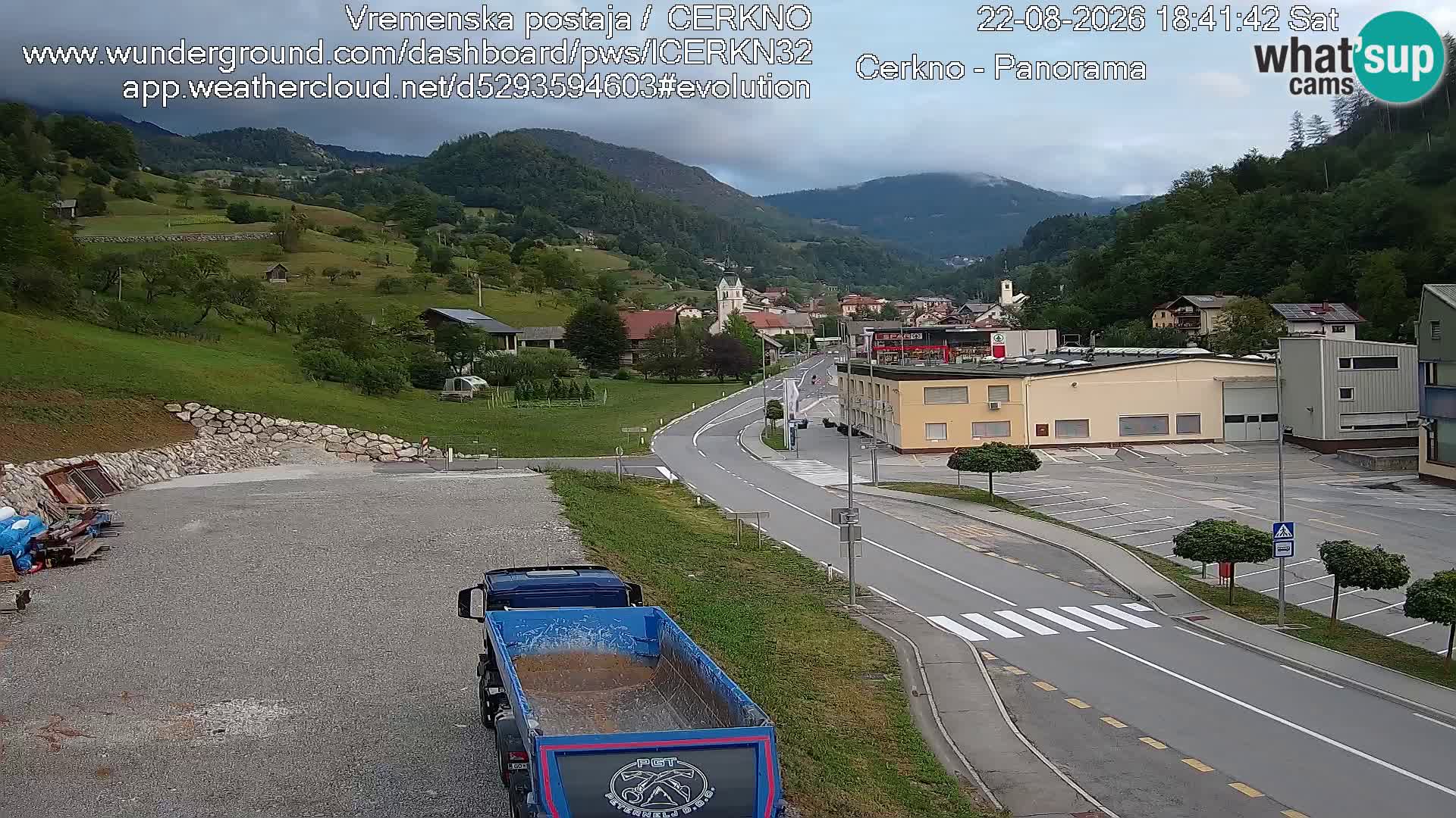 Cerkno entrada a la ciudad Webcam en vivo
