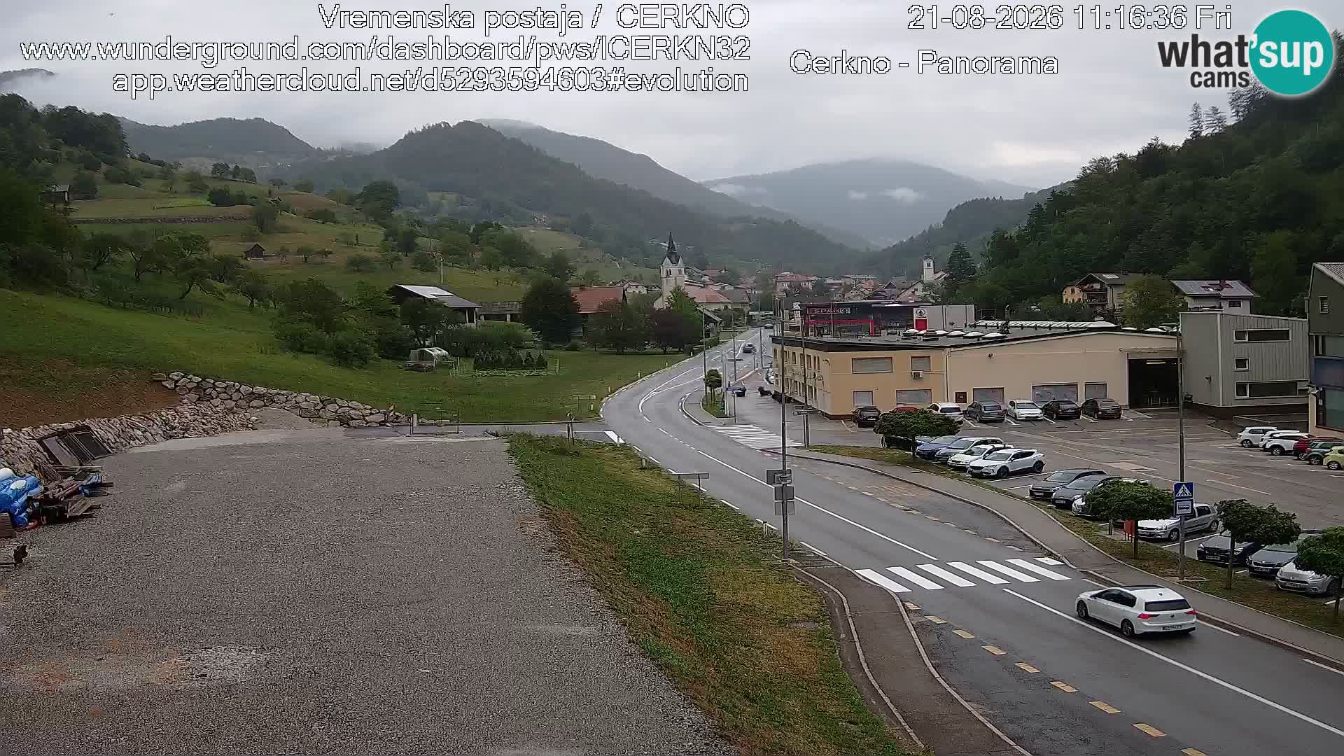 Webcam en direct – Entrée de la ville de Cerkno