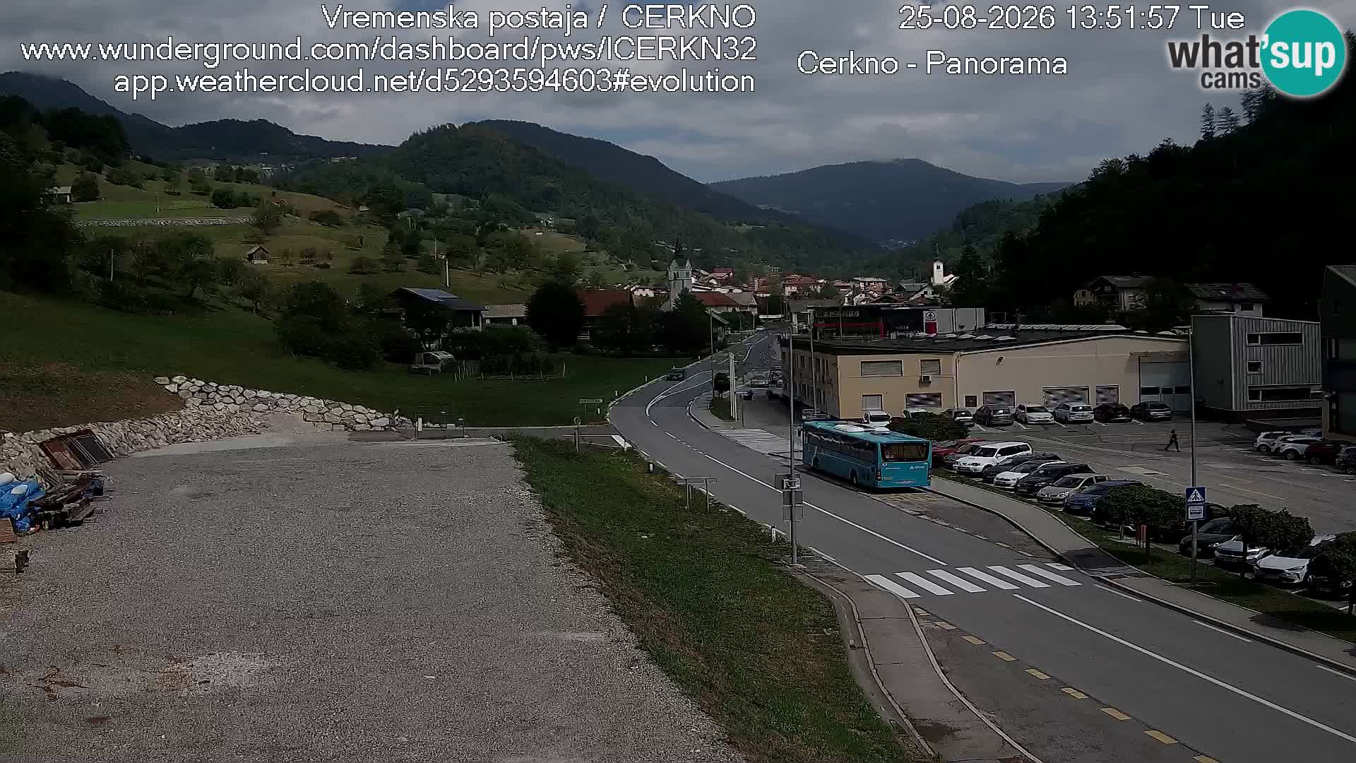 Webcam en direct – Entrée de la ville de Cerkno