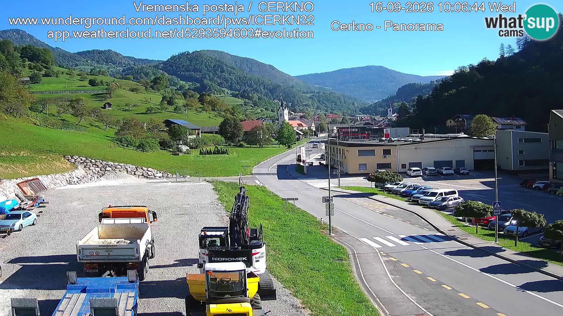 Cerkno city entrance Live Webcam