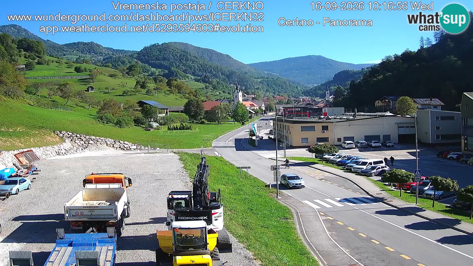 Cerkno city entrance Live Webcam