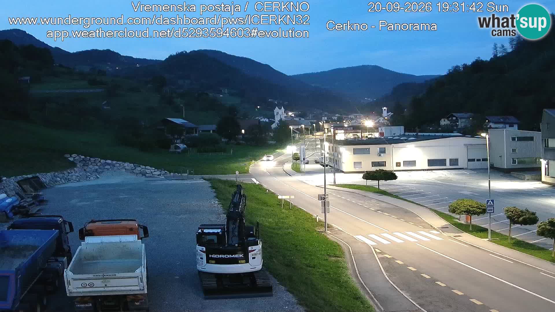 Webcam en direct – Entrée de la ville de Cerkno
