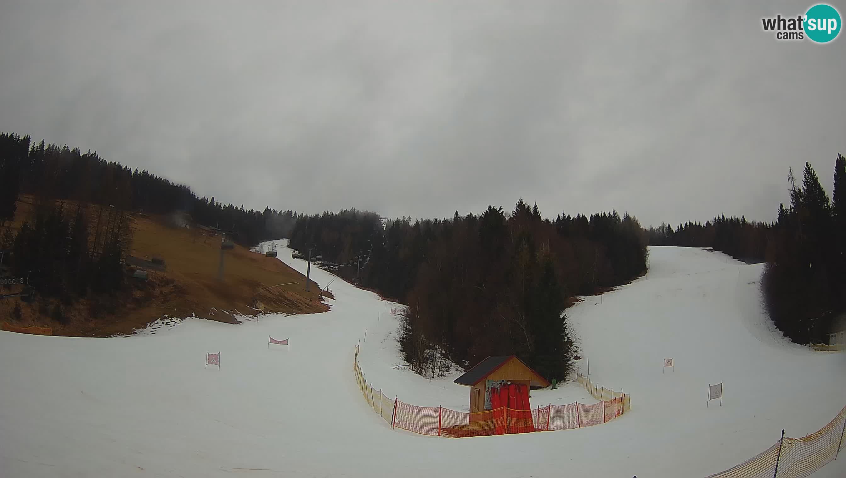 Web kamera Cerkno Brdo – Pogled uživo sa skijališta Cerkno
