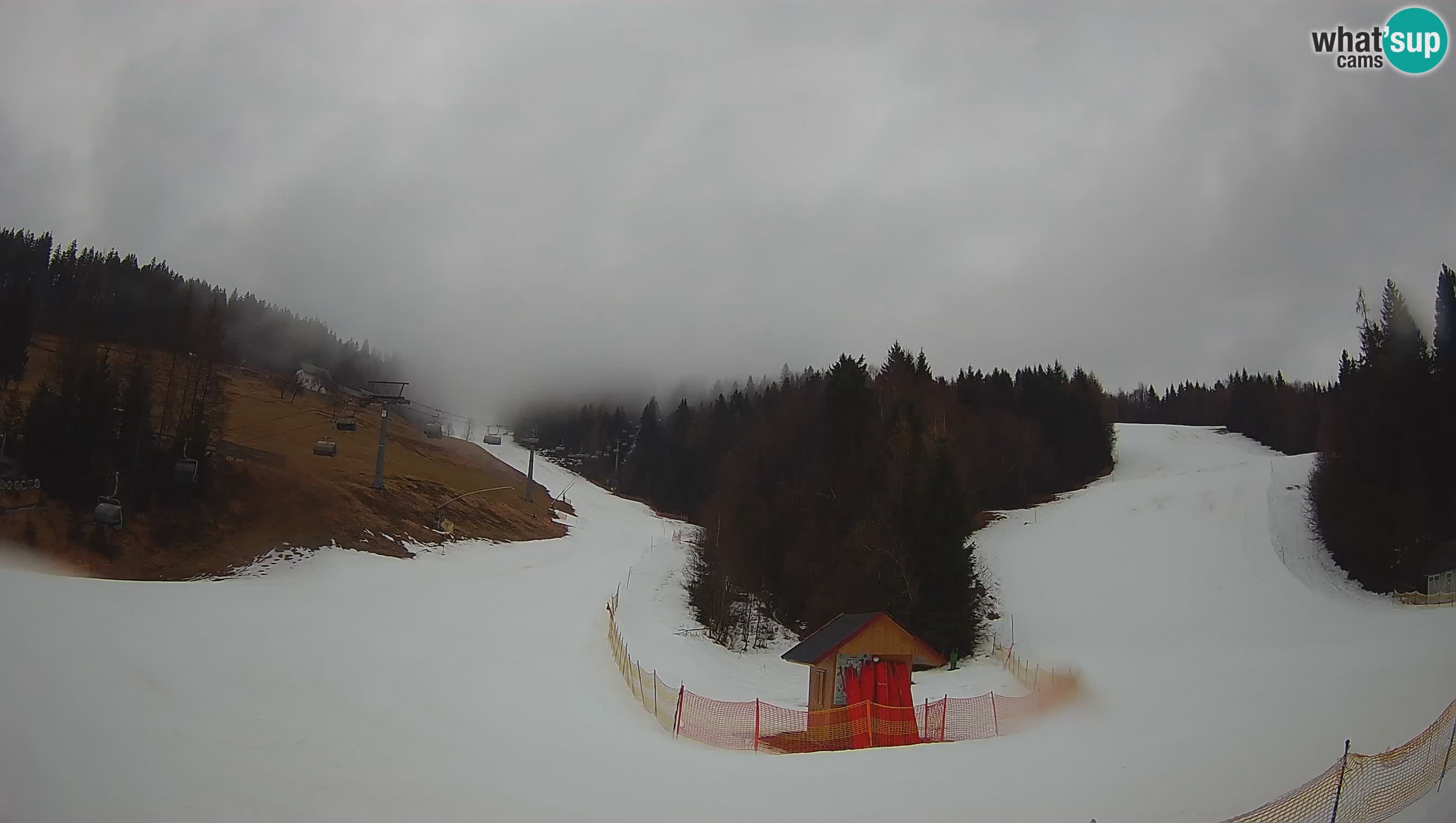 Web kamera Cerkno Brdo – Pogled uživo sa skijališta Cerkno