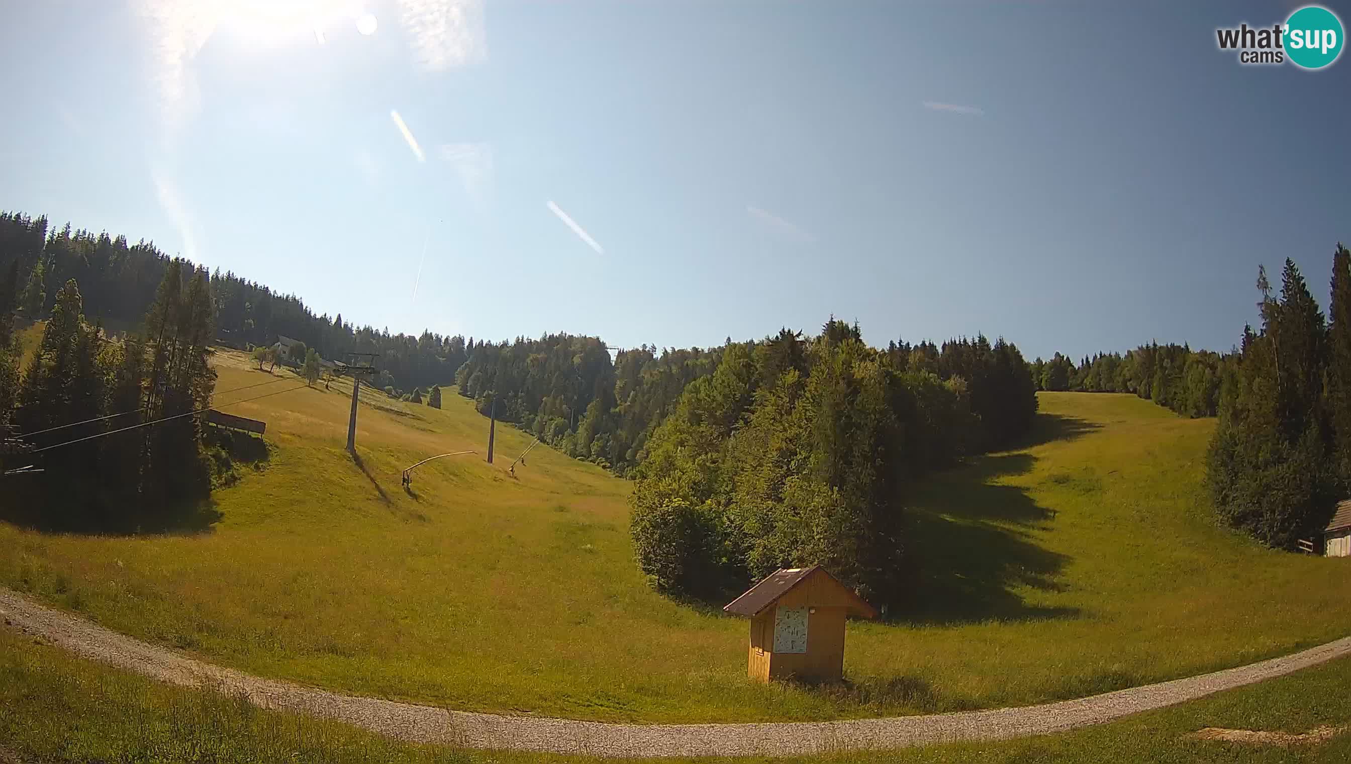 Web kamera Cerkno Brdo – Pogled uživo sa skijališta Cerkno