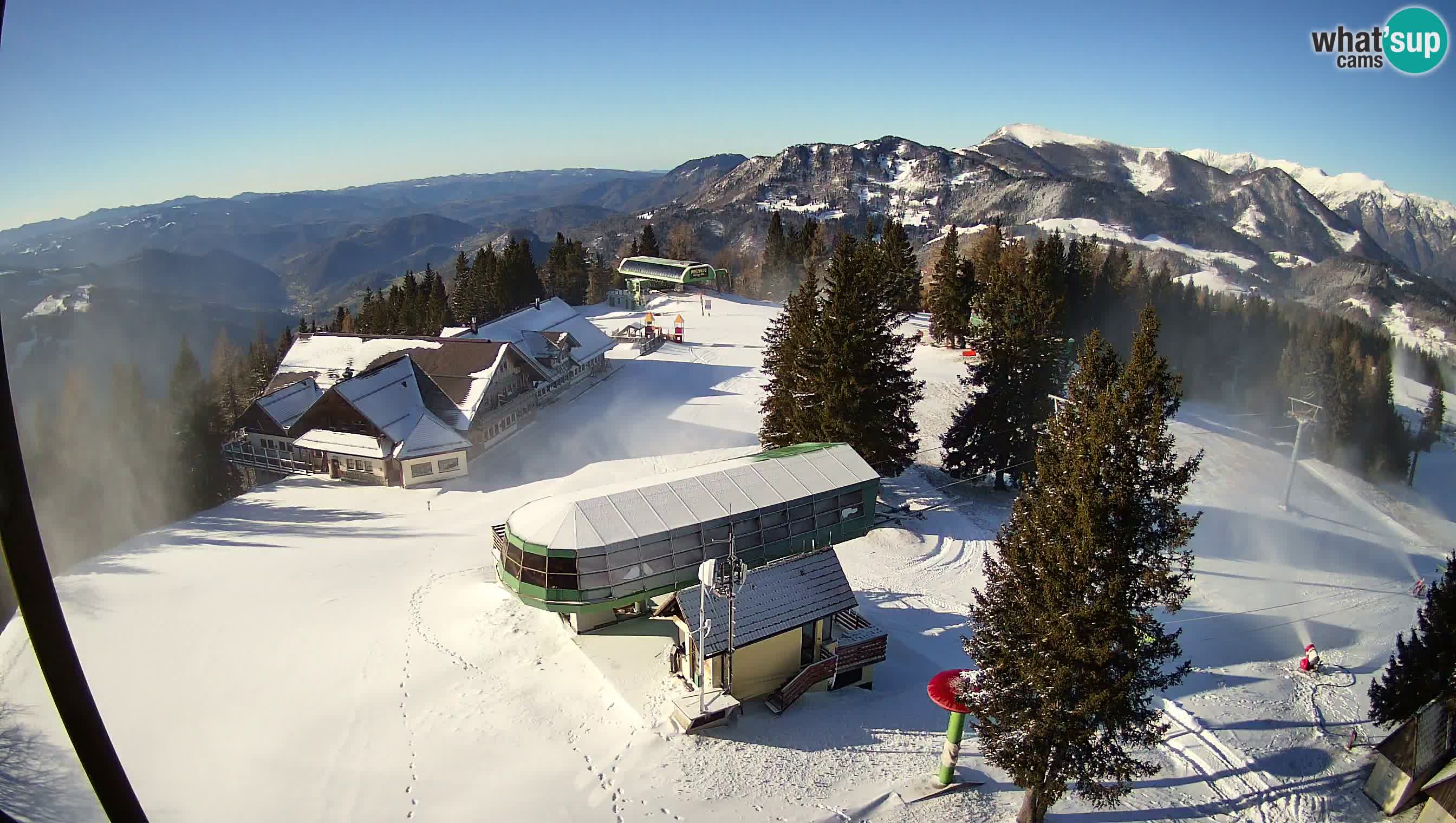 Live webcam Ski Cerkno – Počivalo