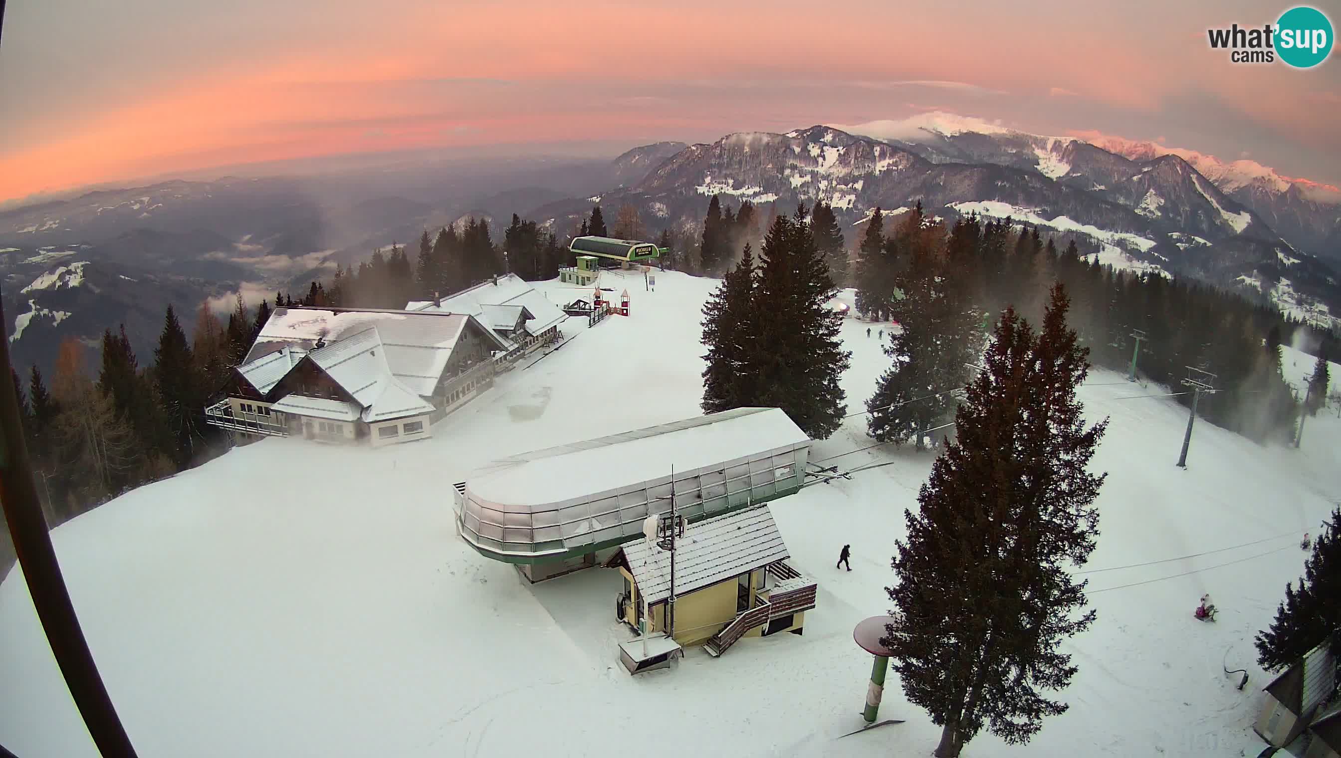 Live webcam Ski Cerkno – Počivalo