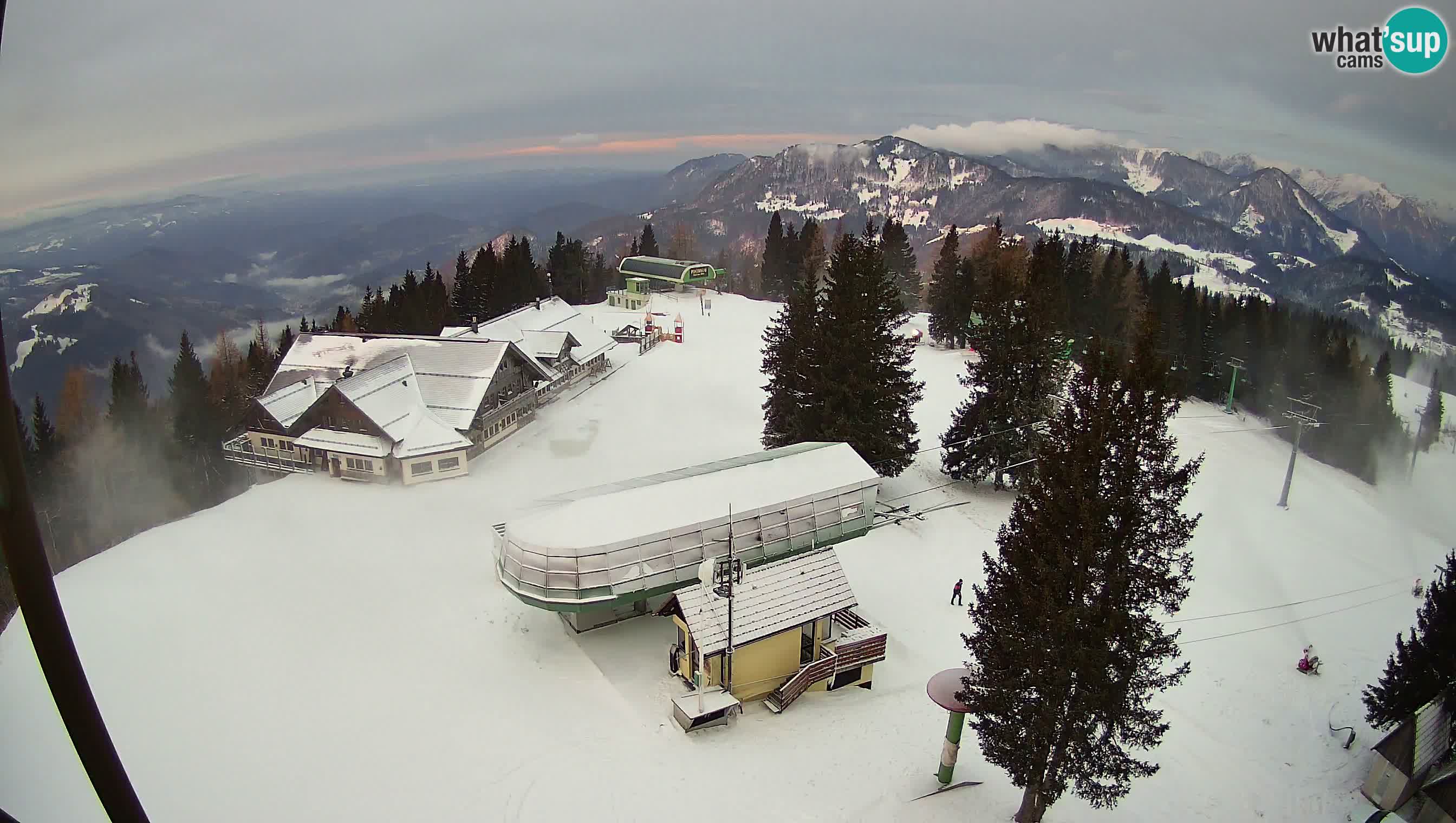 Live webcam Ski Cerkno – Počivalo