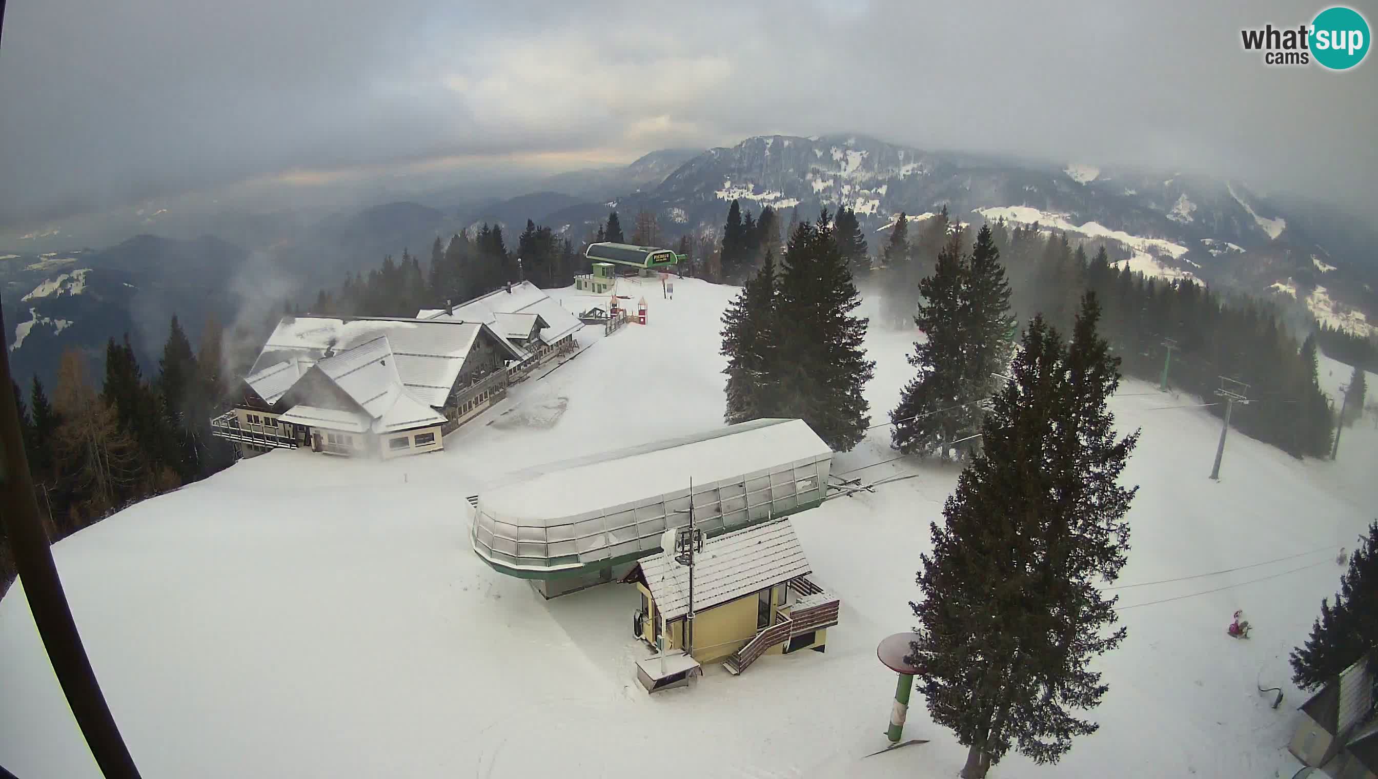 Live webcam Ski Cerkno – Počivalo