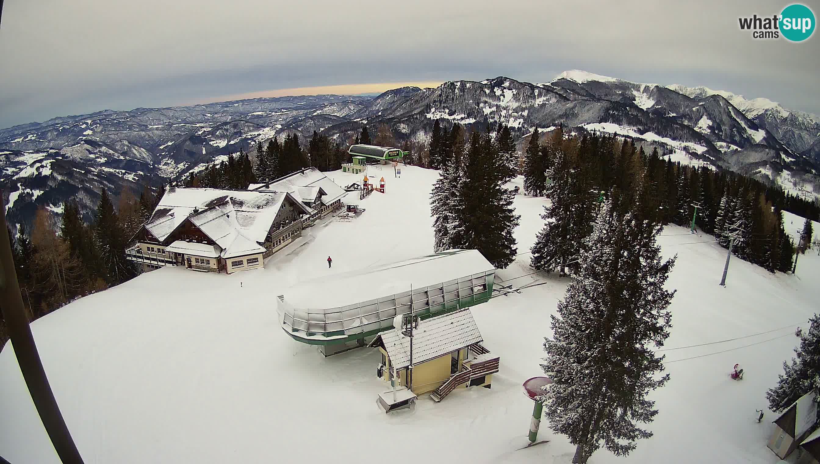 Live webcam Ski Cerkno – Počivalo